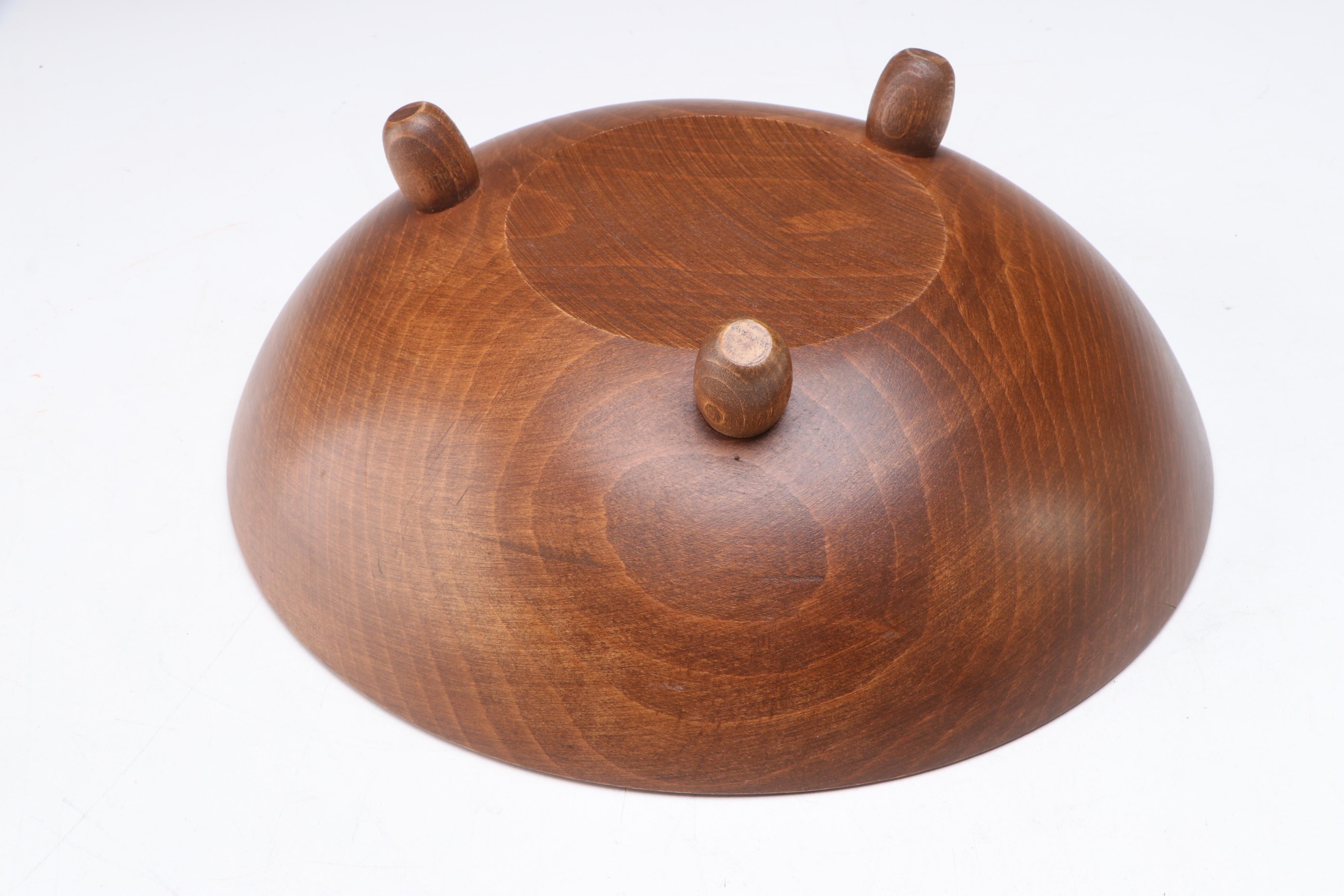 Ceramic Wood Grain Veneer Three-Piece Chip and Dip with Carved Wood Tableware