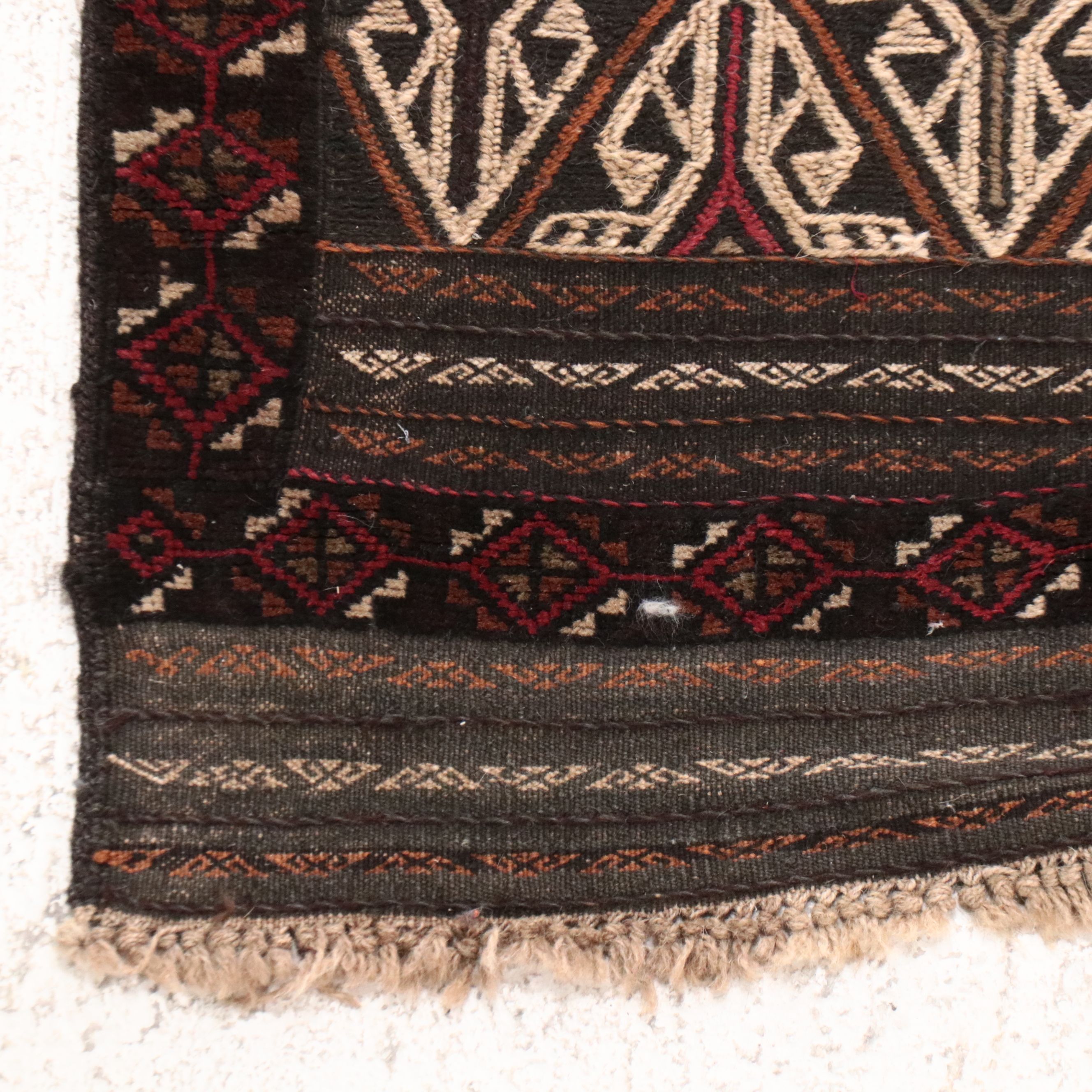 2'7 x 5'11 Hand-Knotted Turkish Cicim Style Accent Rug