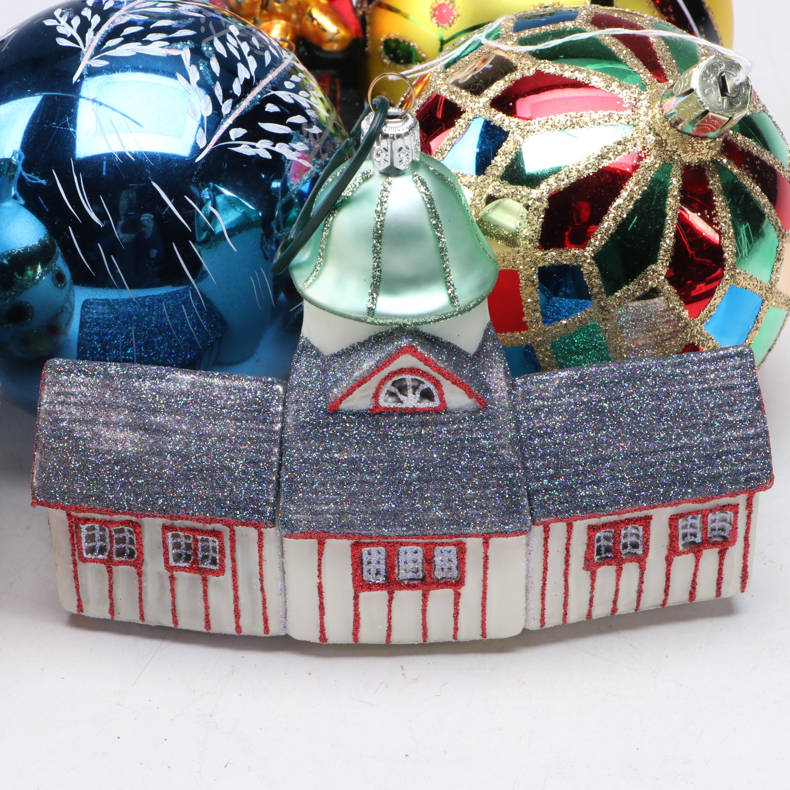 Christopher Radko Santa Claus, Floral with Other Glass Christmas Ornaments