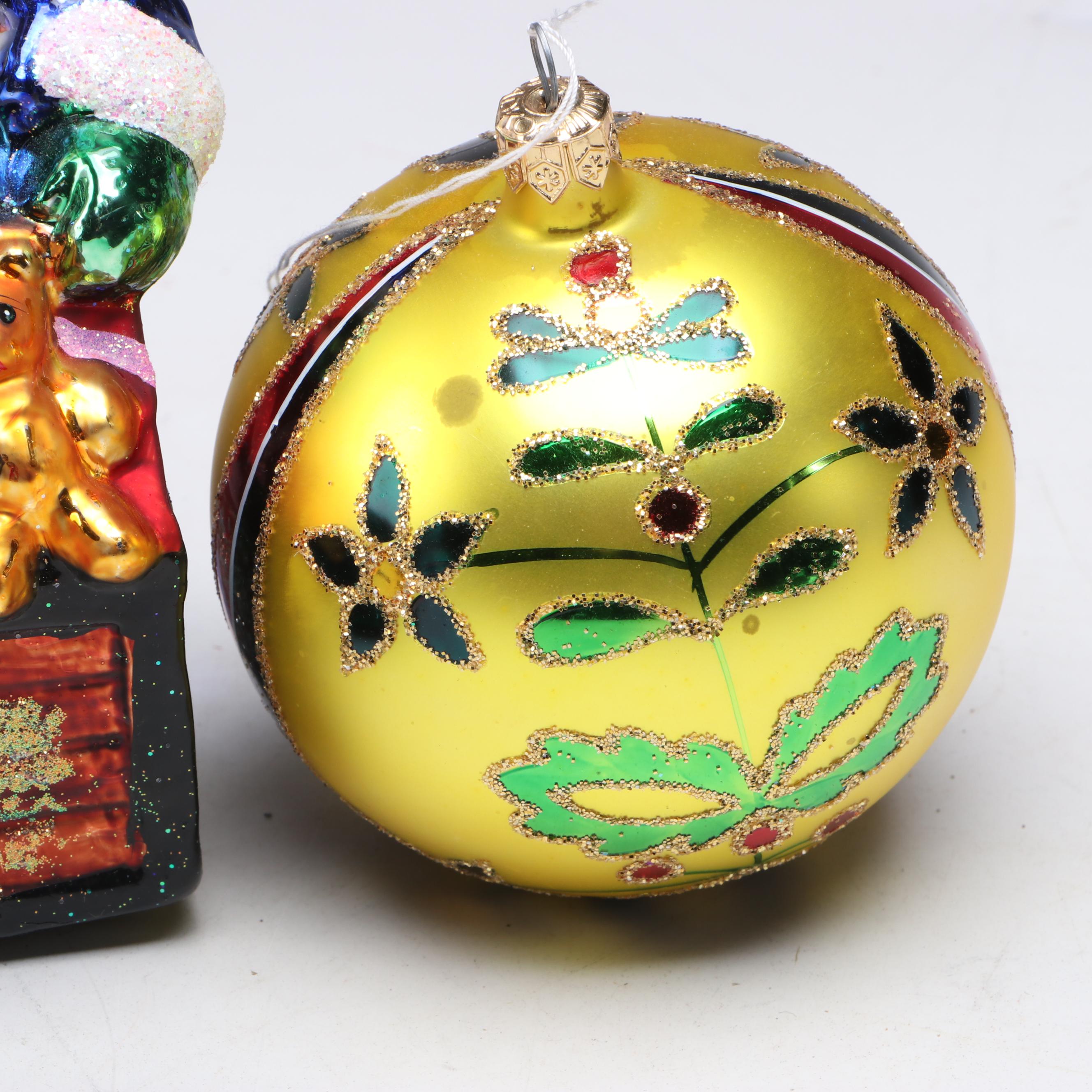 Christopher Radko Santa Claus, Floral with Other Glass Christmas Ornaments