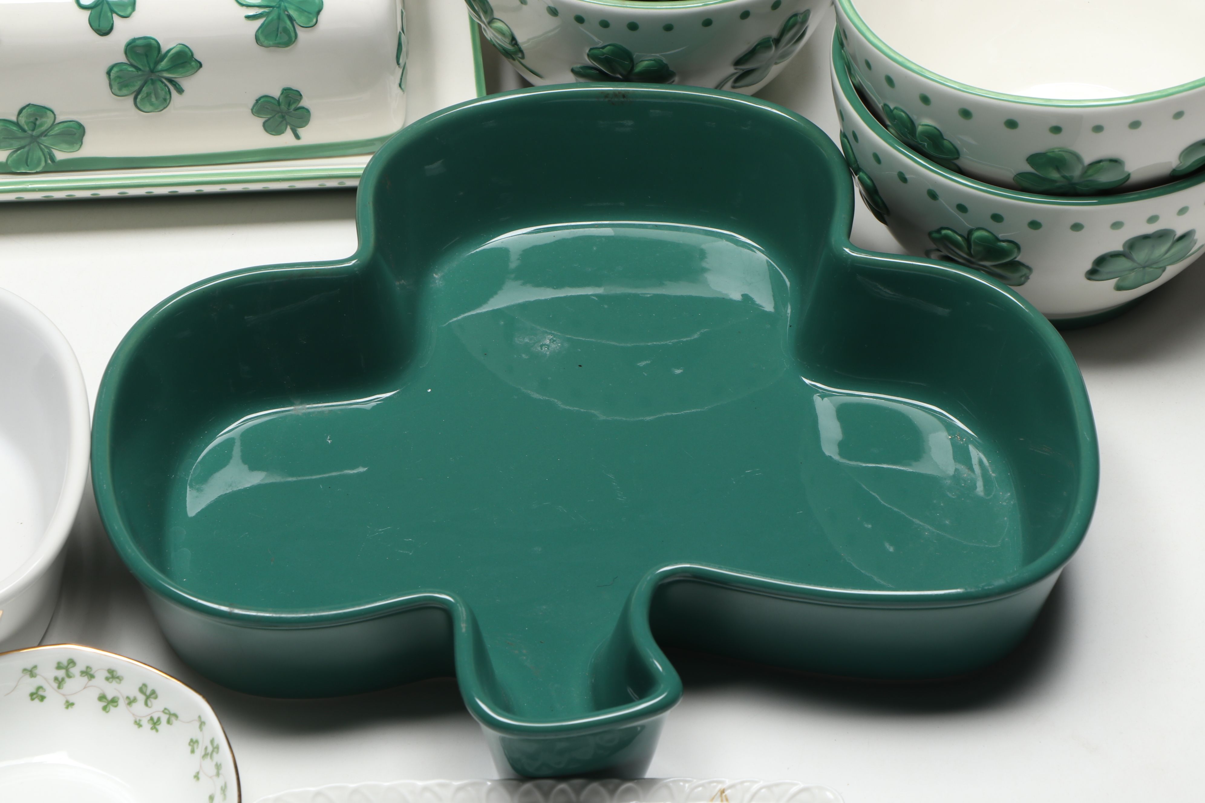 Royal Tara, Godinger with Other Ceramic Shamrock Tableware and Bakeware
