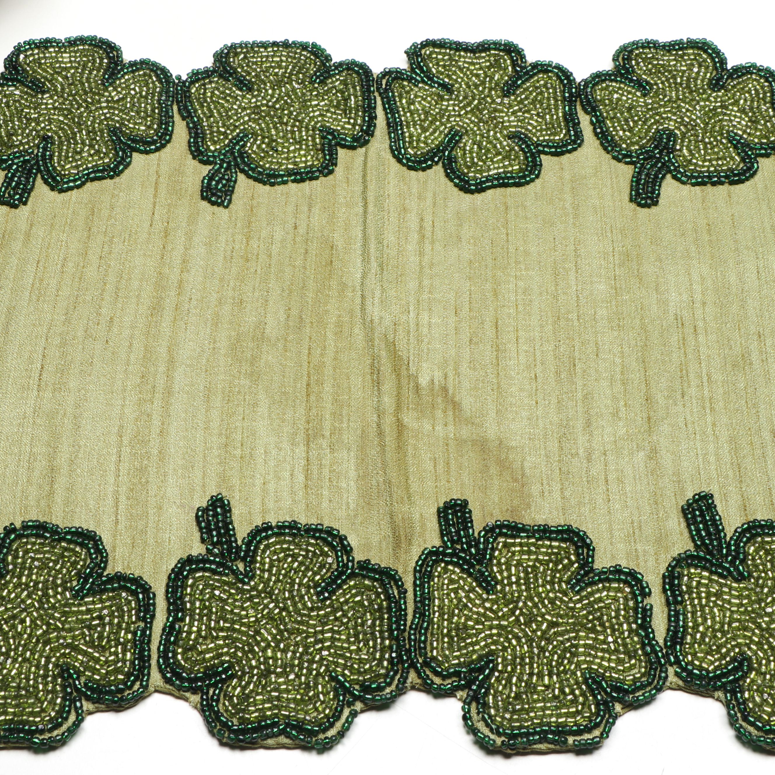 Royal Tara, Godinger with Other Ceramic Shamrock Tableware and Bakeware