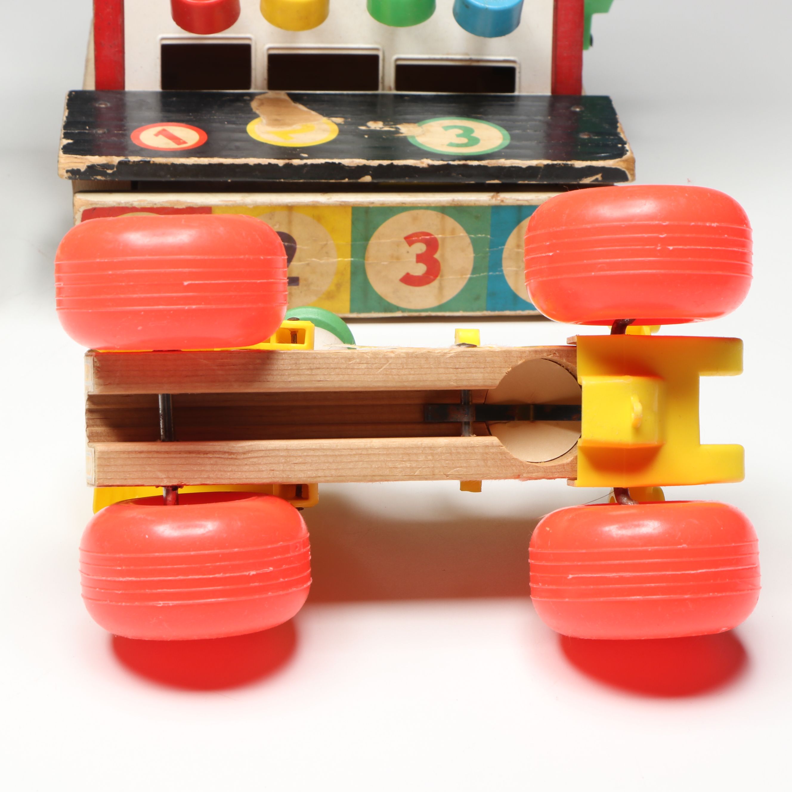 "Peek-A-Boo Screen," "Cash Register" and More Mid-Century Fisher-Price Toys