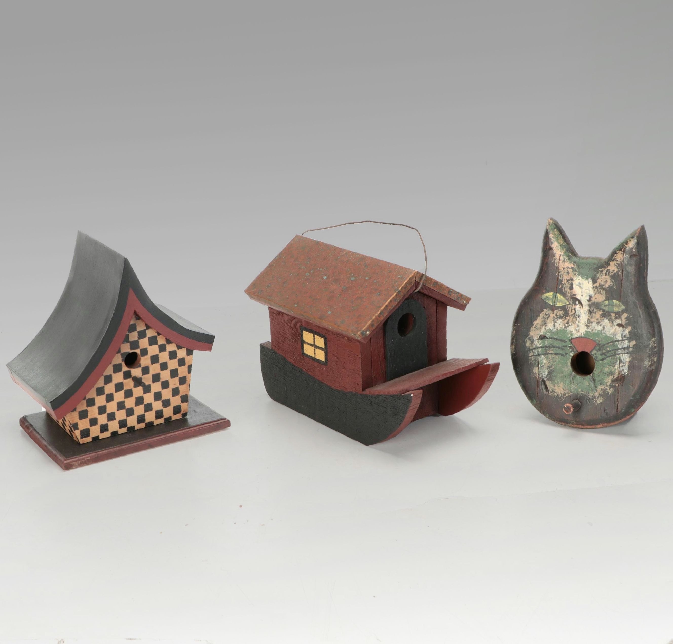 Paint-Decorated Wood Birdhouses