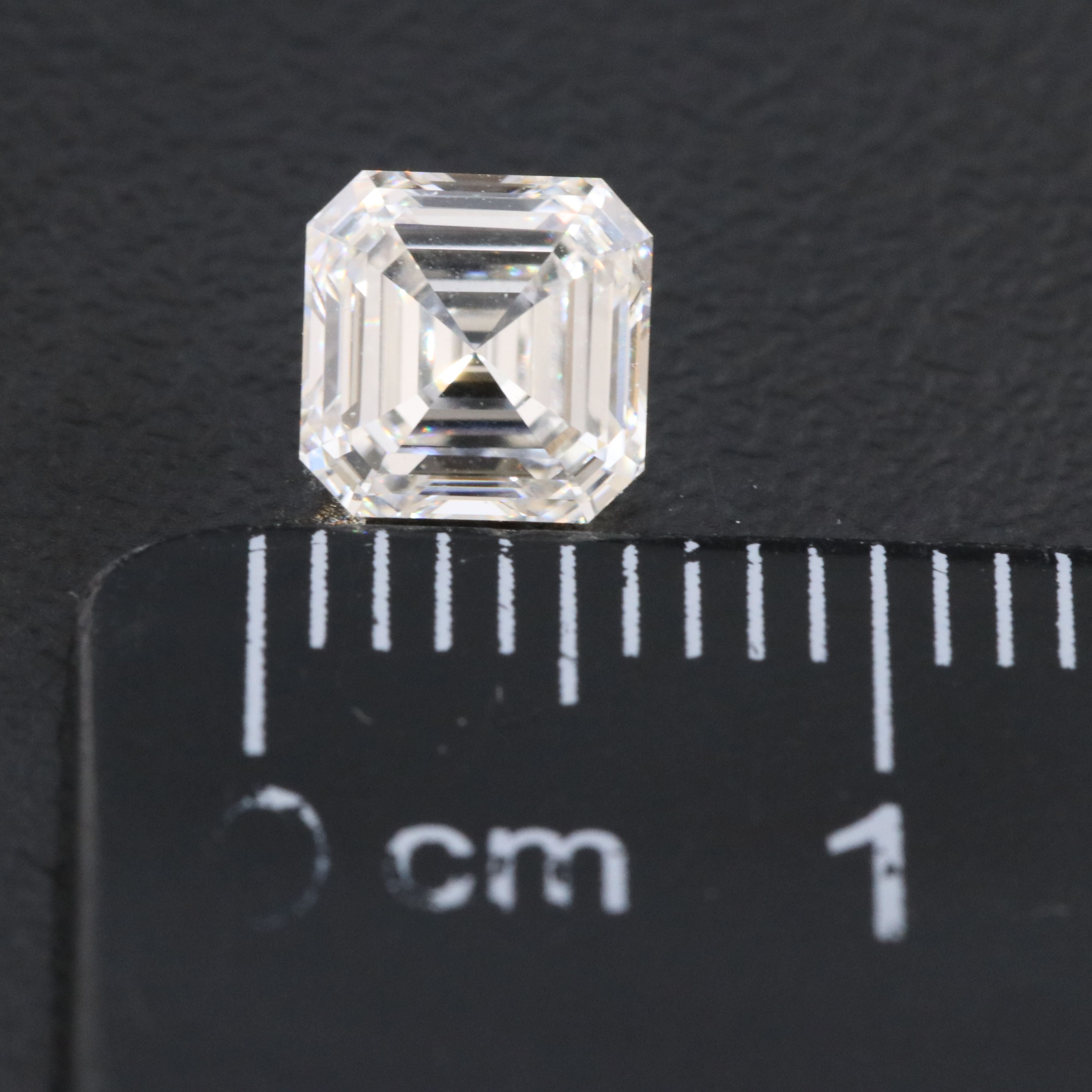 Loose 1.01 CT Lab Grown Diamond with IGI Report