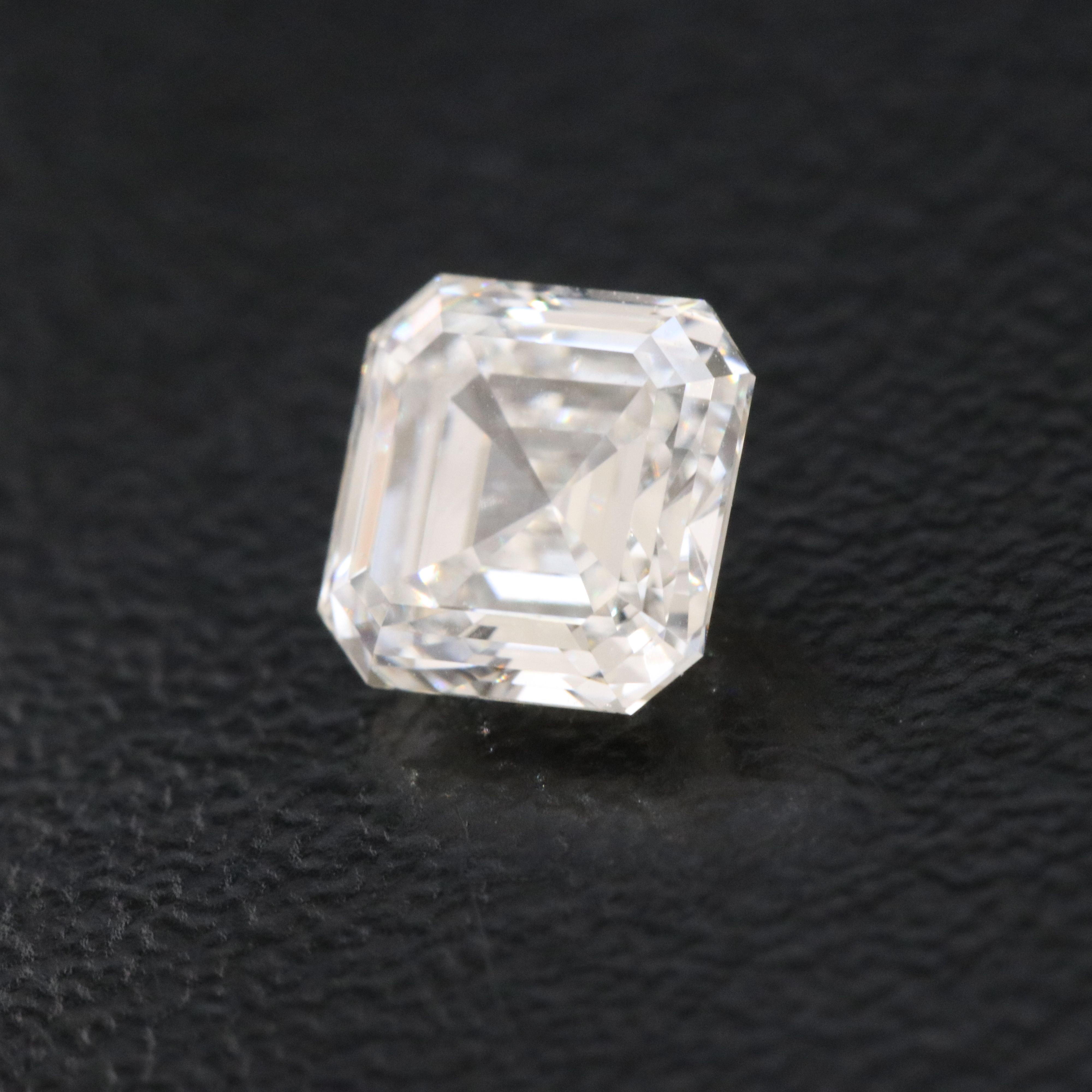 Loose 1.01 CT Lab Grown Diamond with IGI Report