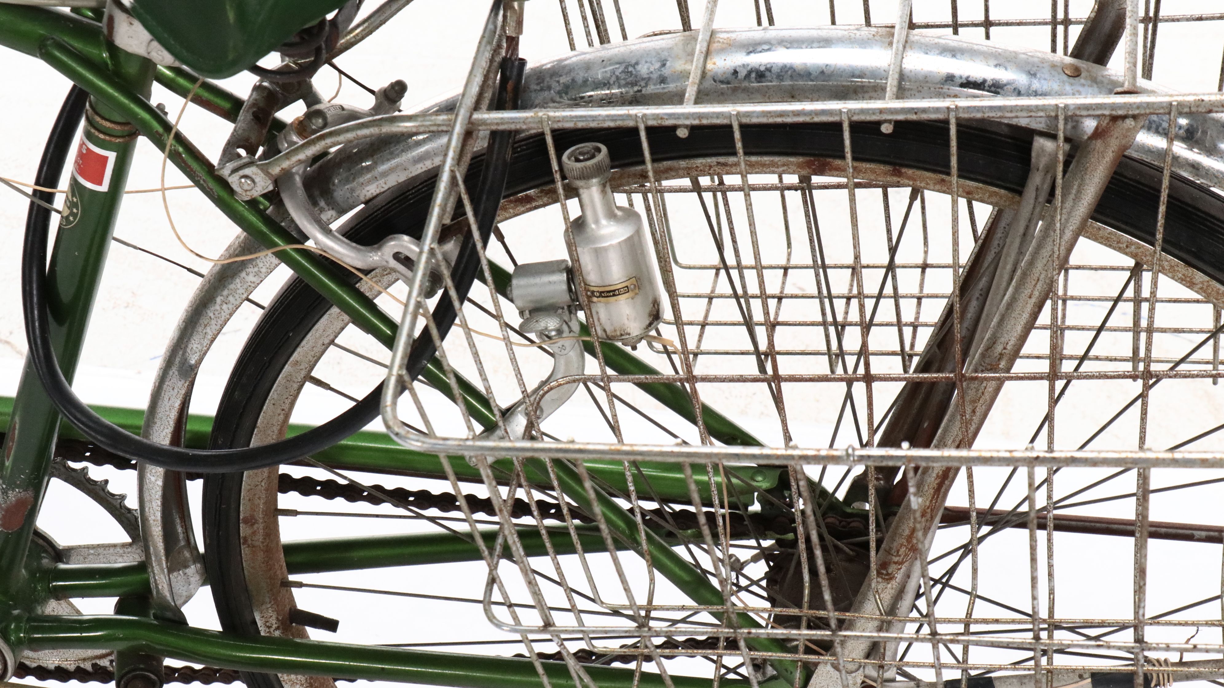 Schwinn "Speedster" Cruiser Bicycle, Late 20th Century