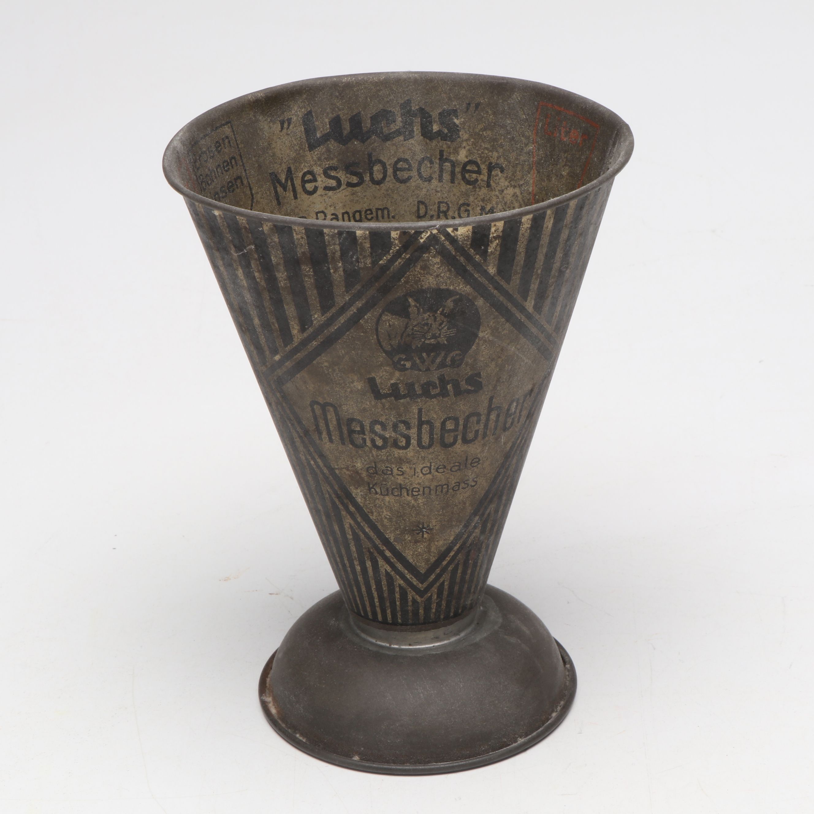 Stürmer Sportzigarette and Other German Tin and Measuring Cup, Early 20th C.