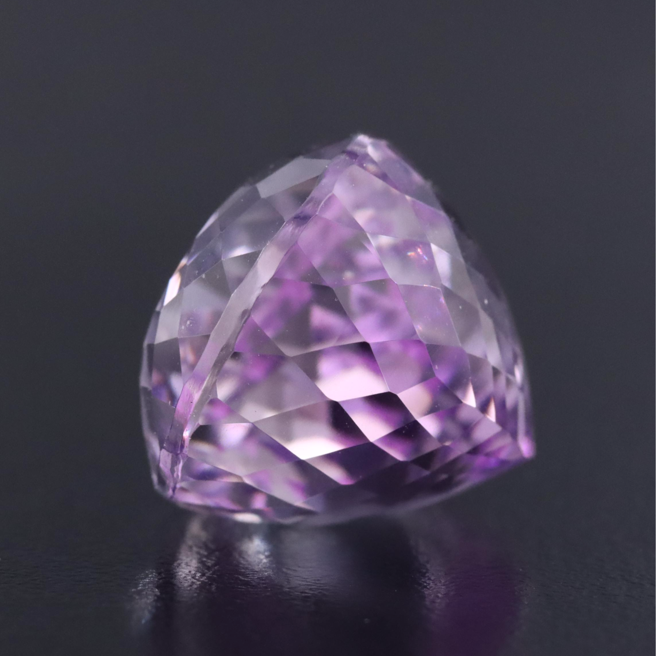 Loose 25.60 CT Amethyst