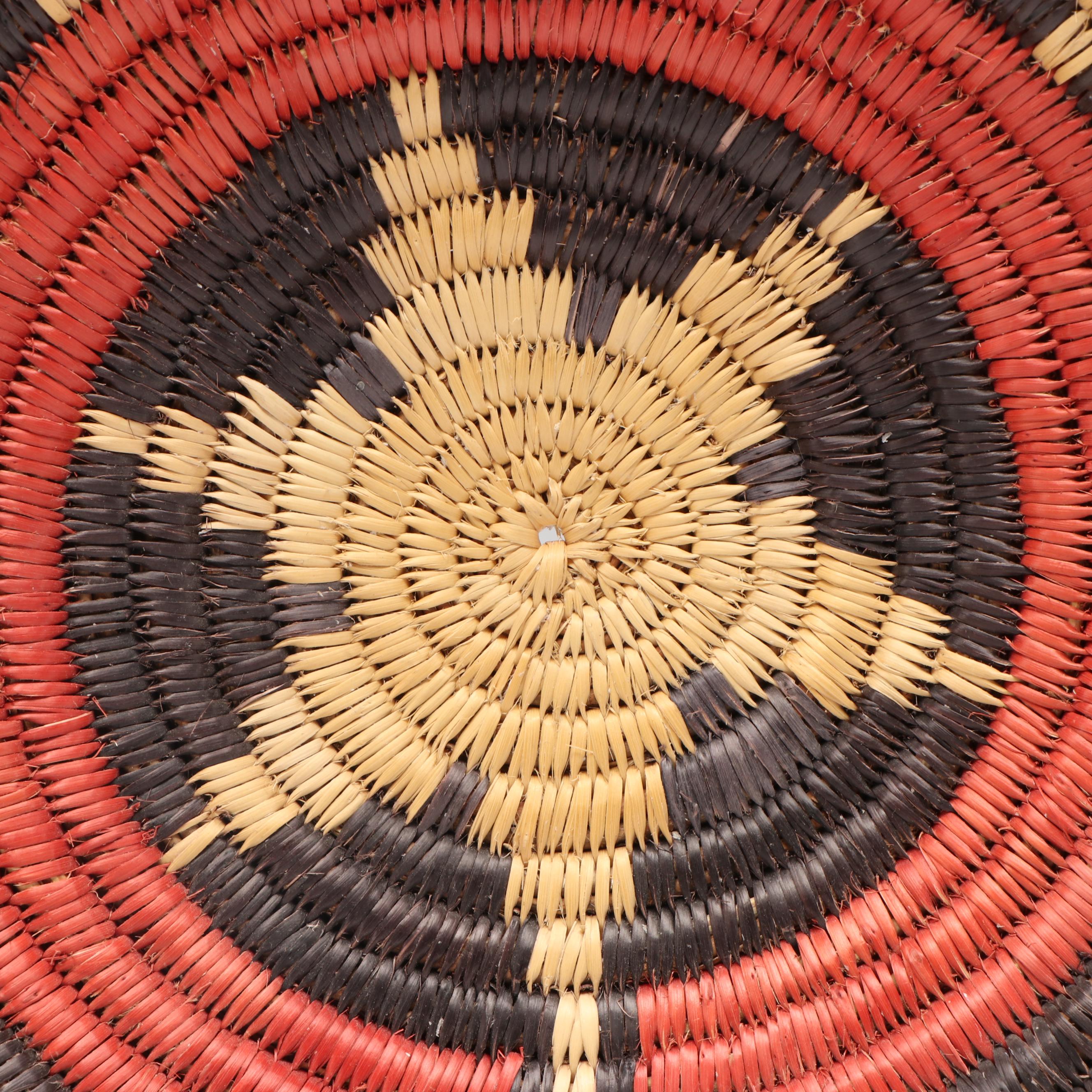 Navajo Handwoven Wedding Basket, Mid to Late 20th Century