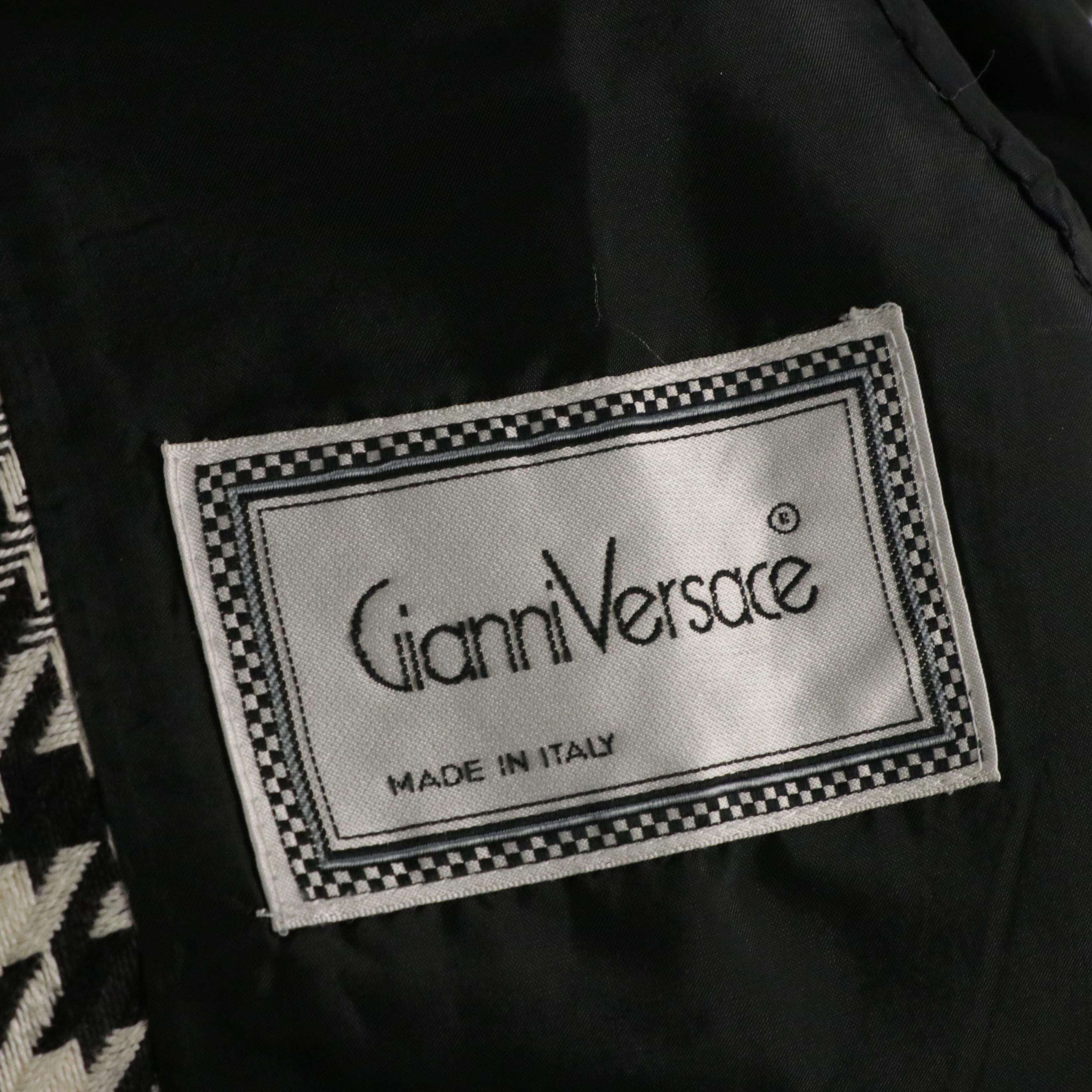 Gianni Versace Houndstooth Collarless Coat