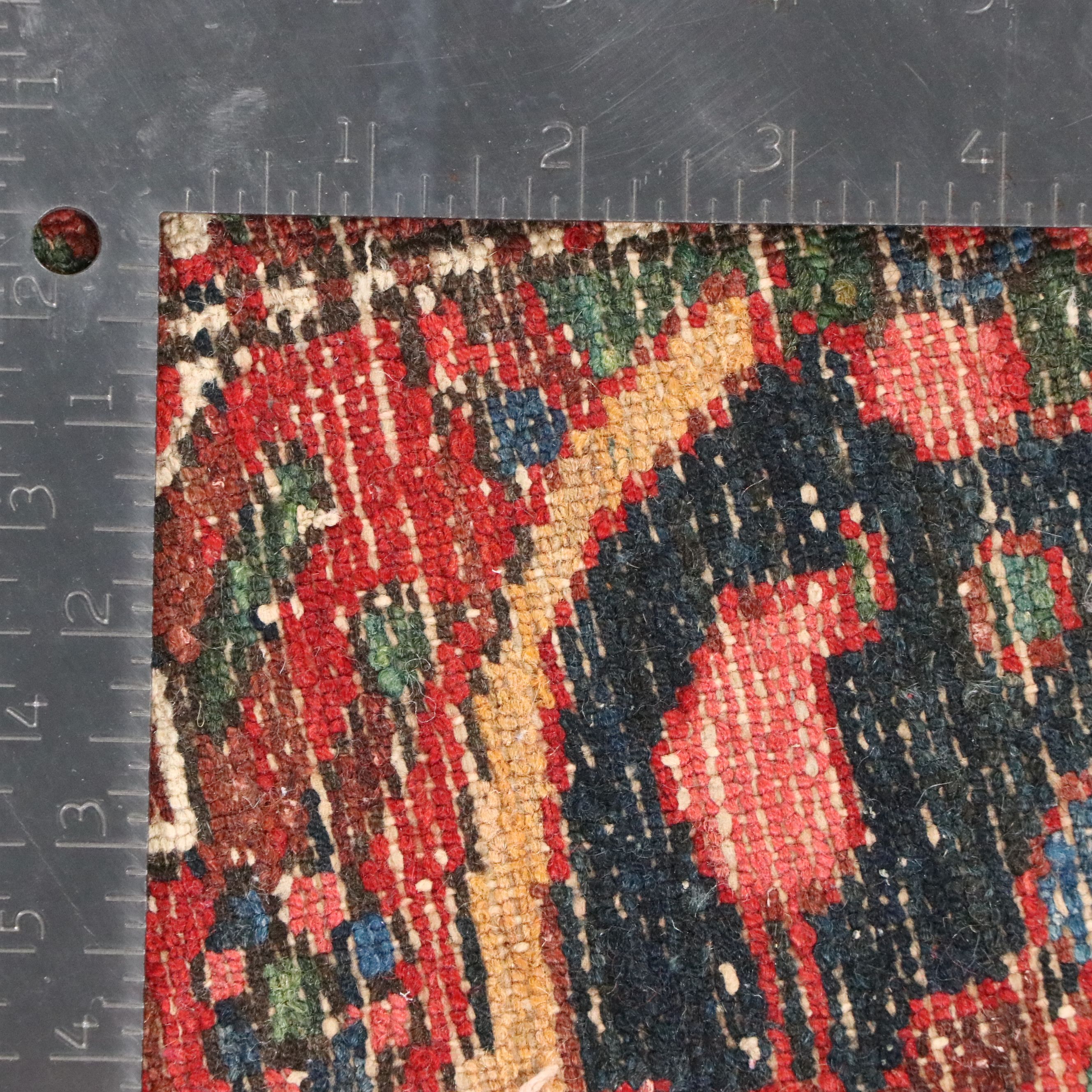 5'1 x 6'8 Hand-Knotted Persian Bakhtiari Area Rug