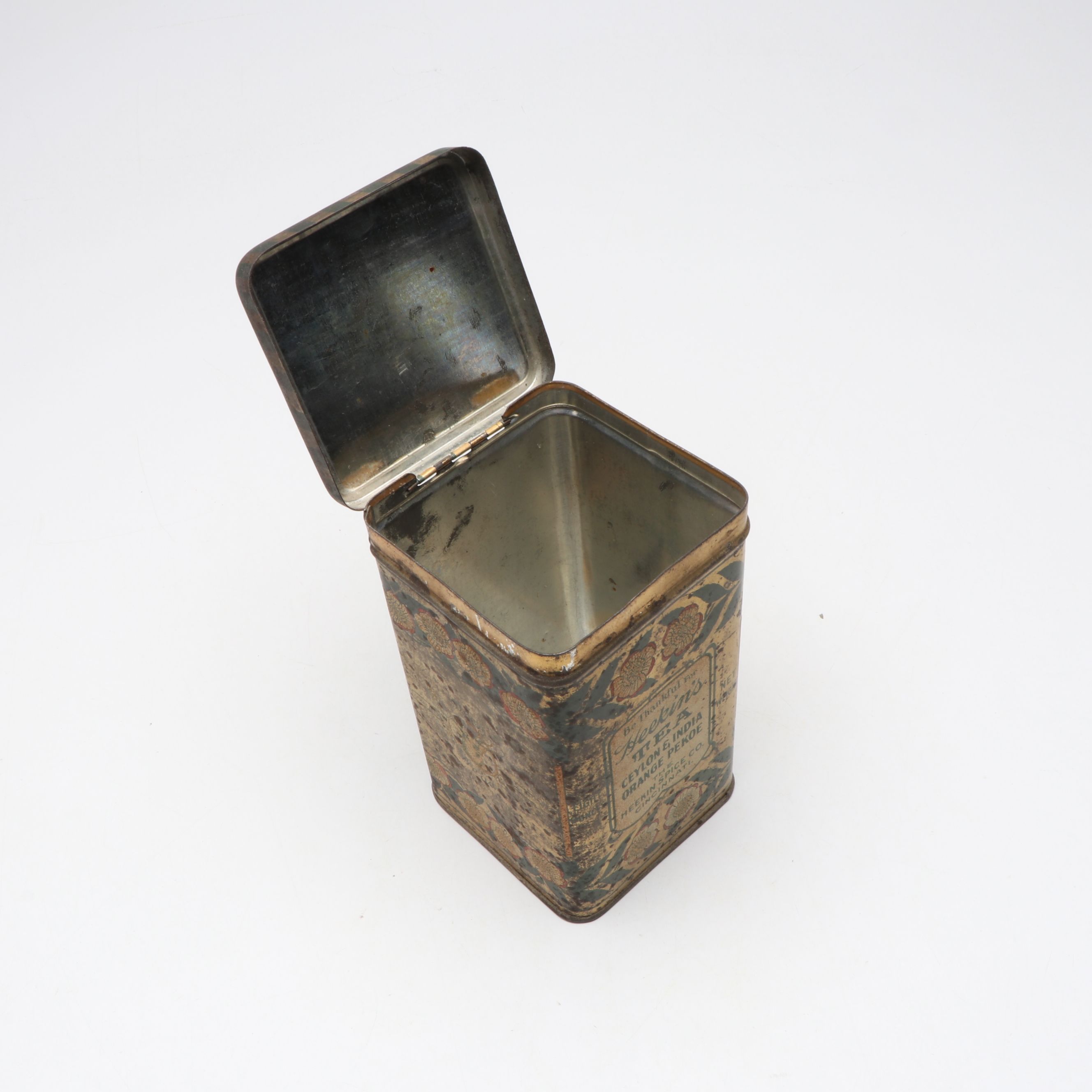 Singapore Brand and Heekin' Tea Advertising Tins, Late 19th/ Early 20th Century