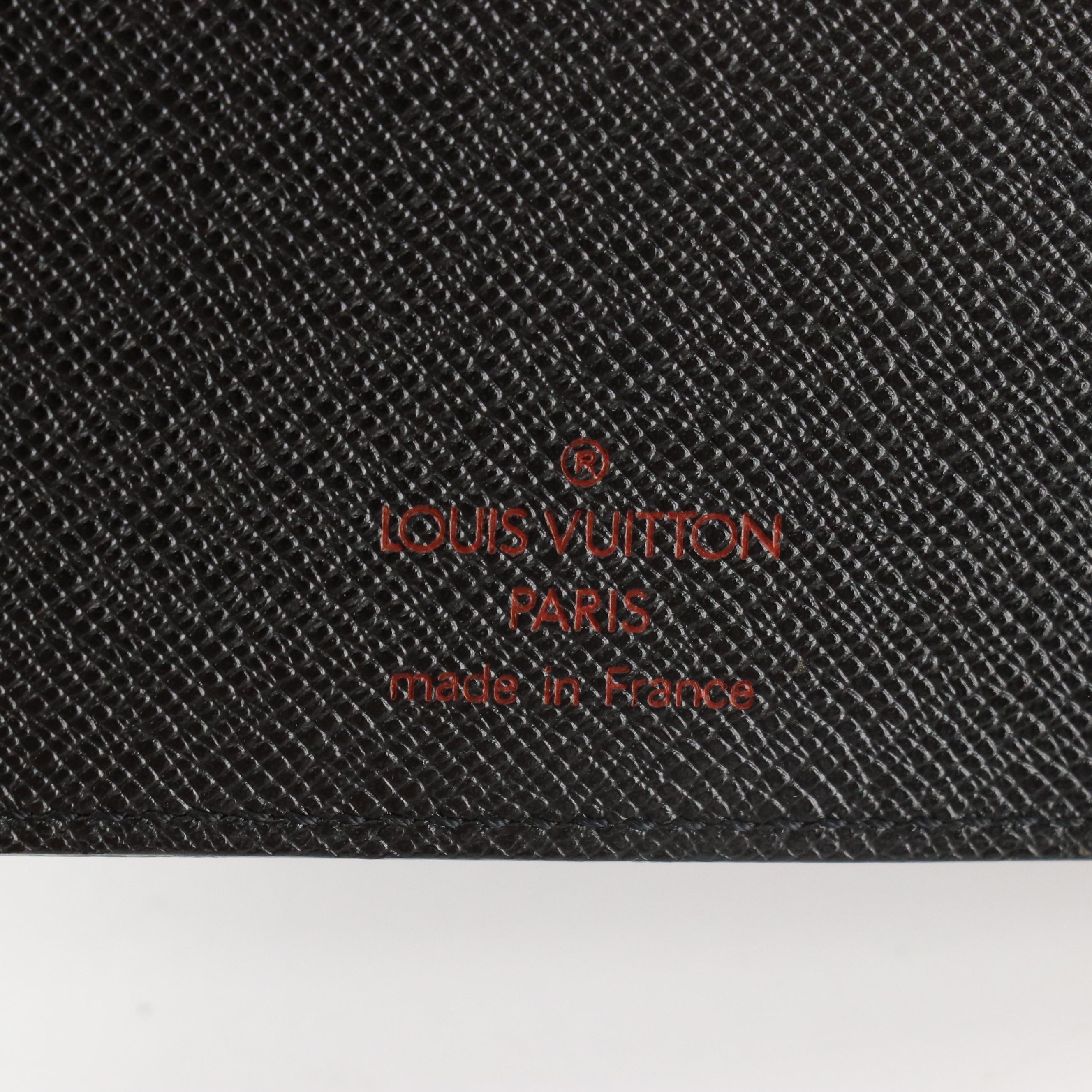 Louis Vuitton 6 Ring Agenda Cover in Black Epi Leather