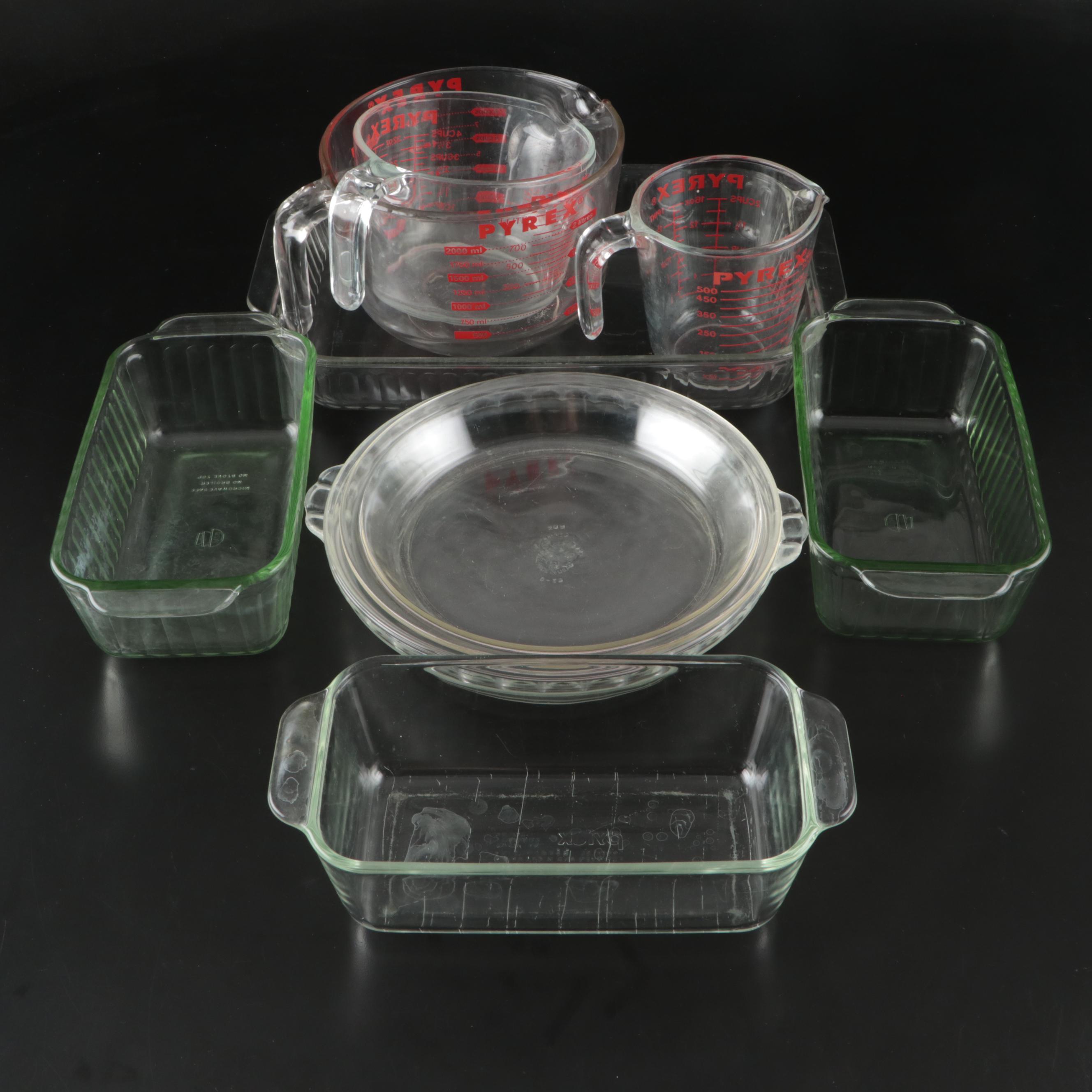 Pyrex Glass Measuring Cups, Pans and Baking Dishes