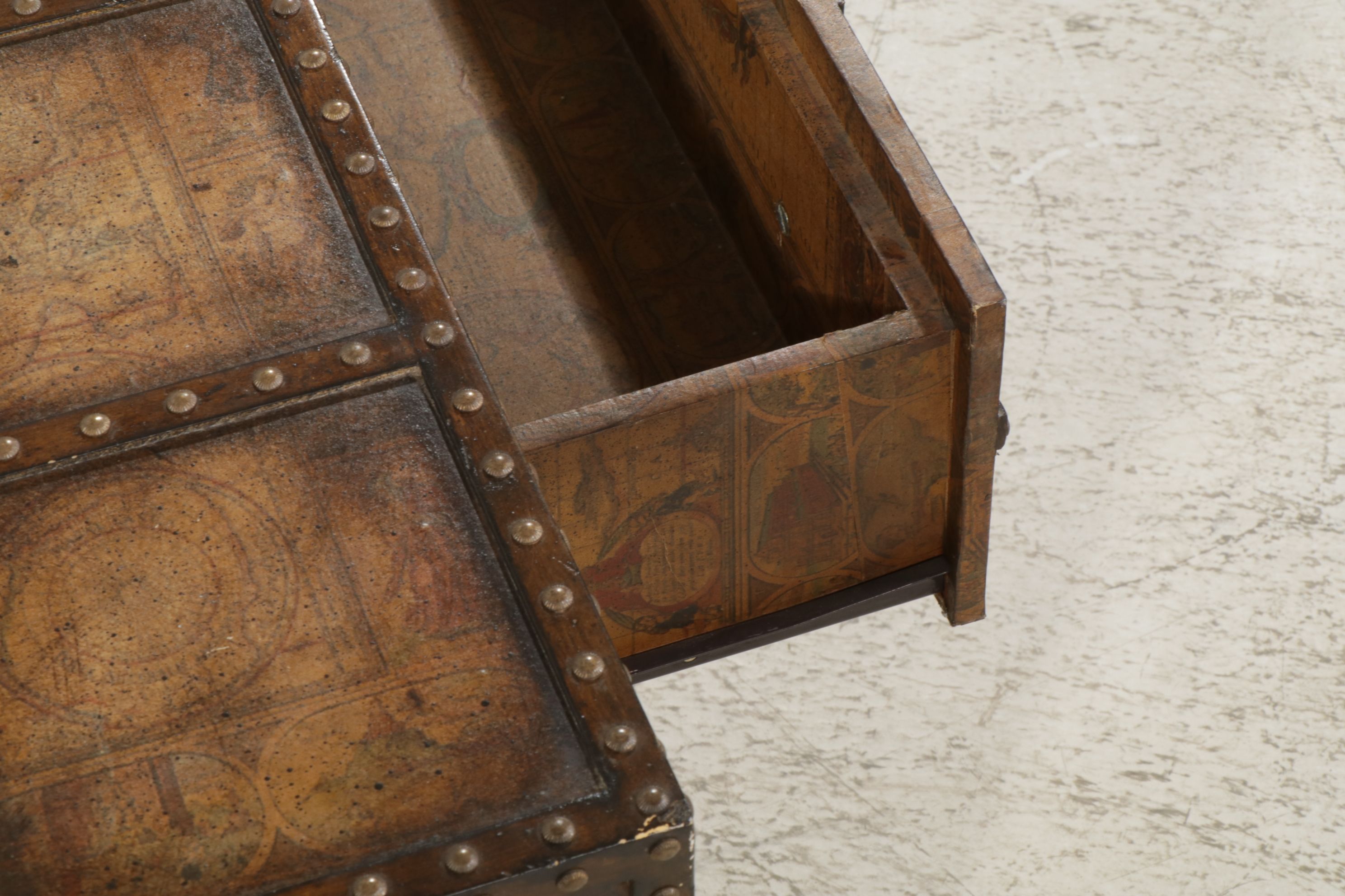 Pulaski Furniture "Espaigne" Cocktail Table with Antique Map Decoration