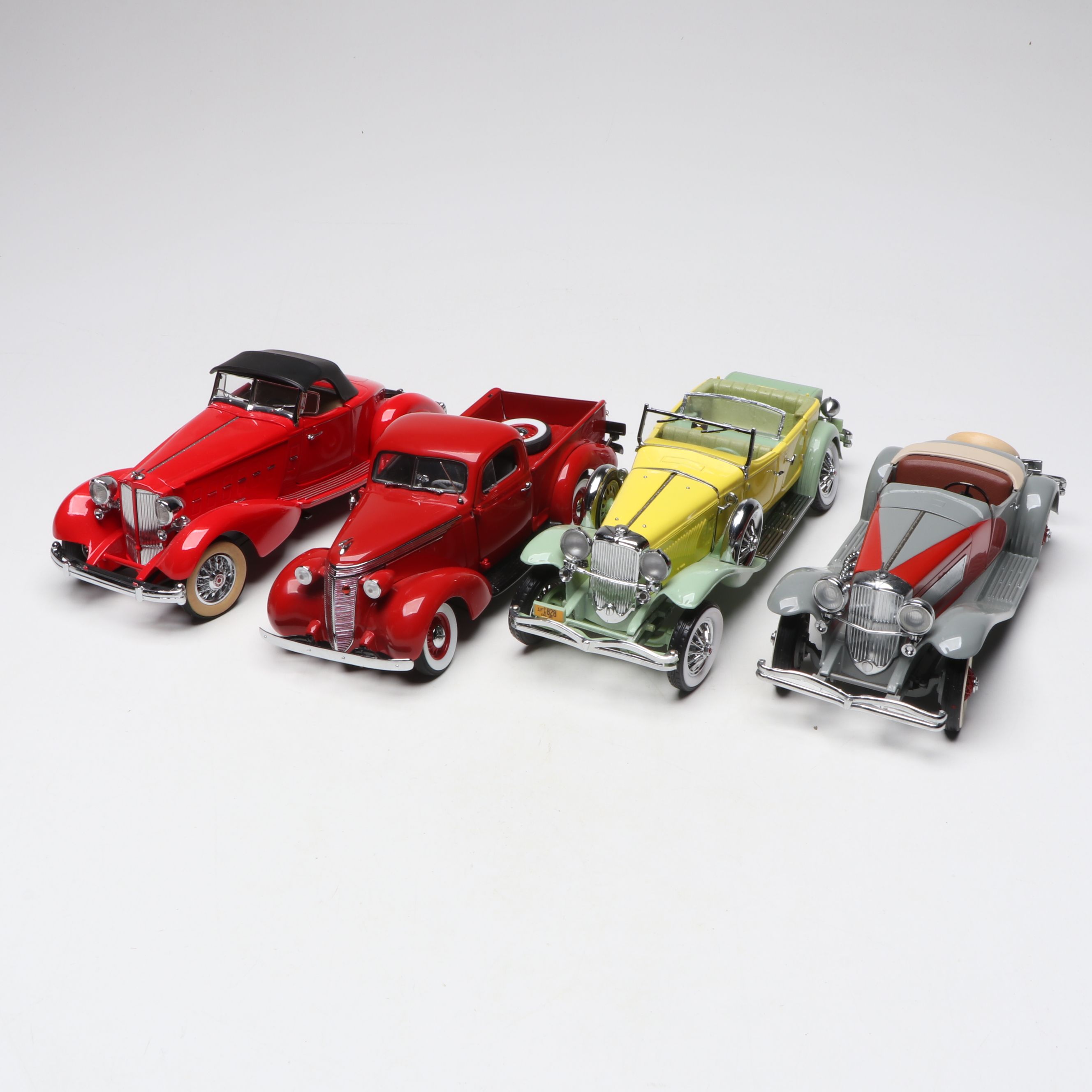 Franklin Mint and Danbury Mint Duesenberg and Studebaker Diecast Cars