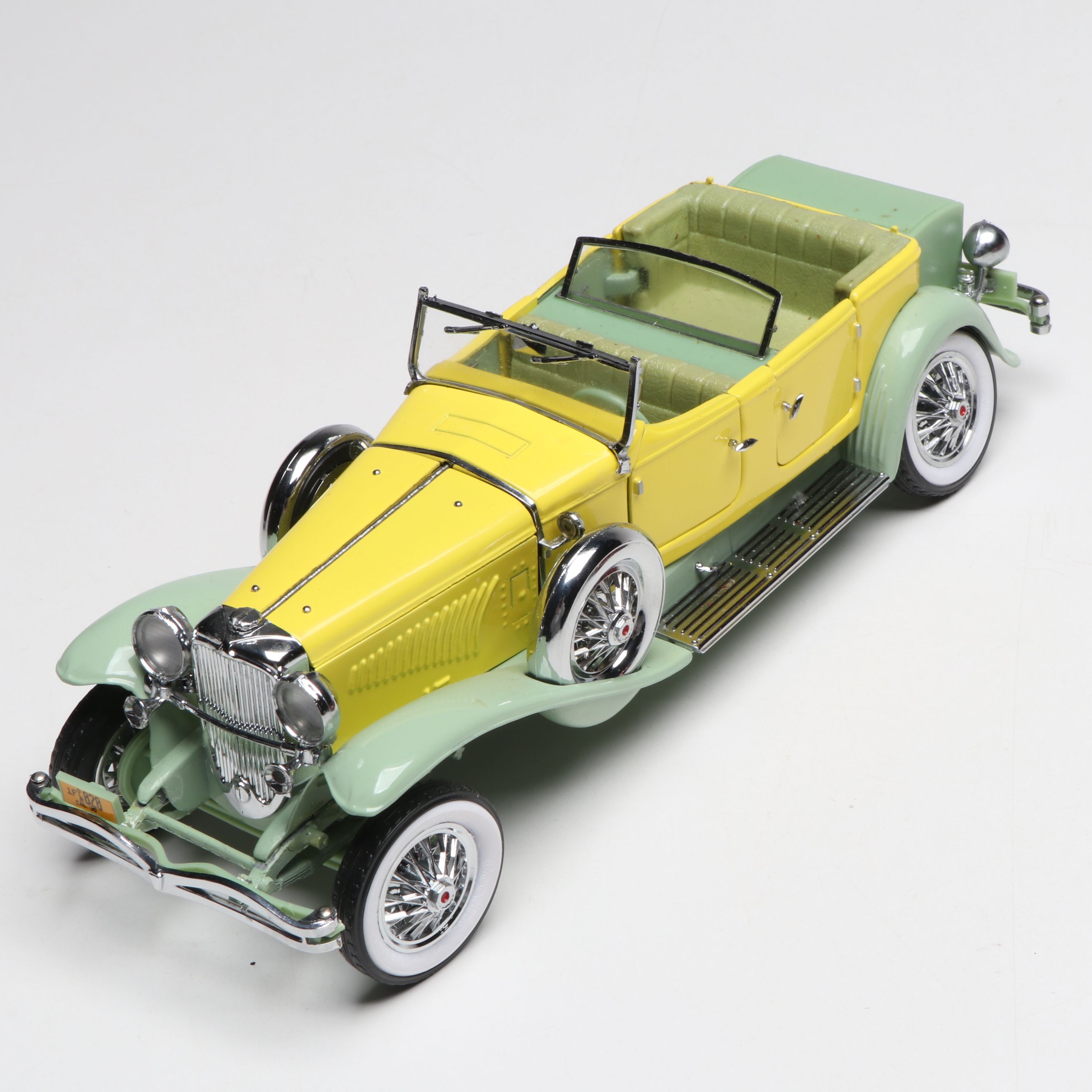 Franklin Mint and Danbury Mint Duesenberg and Studebaker Diecast Cars