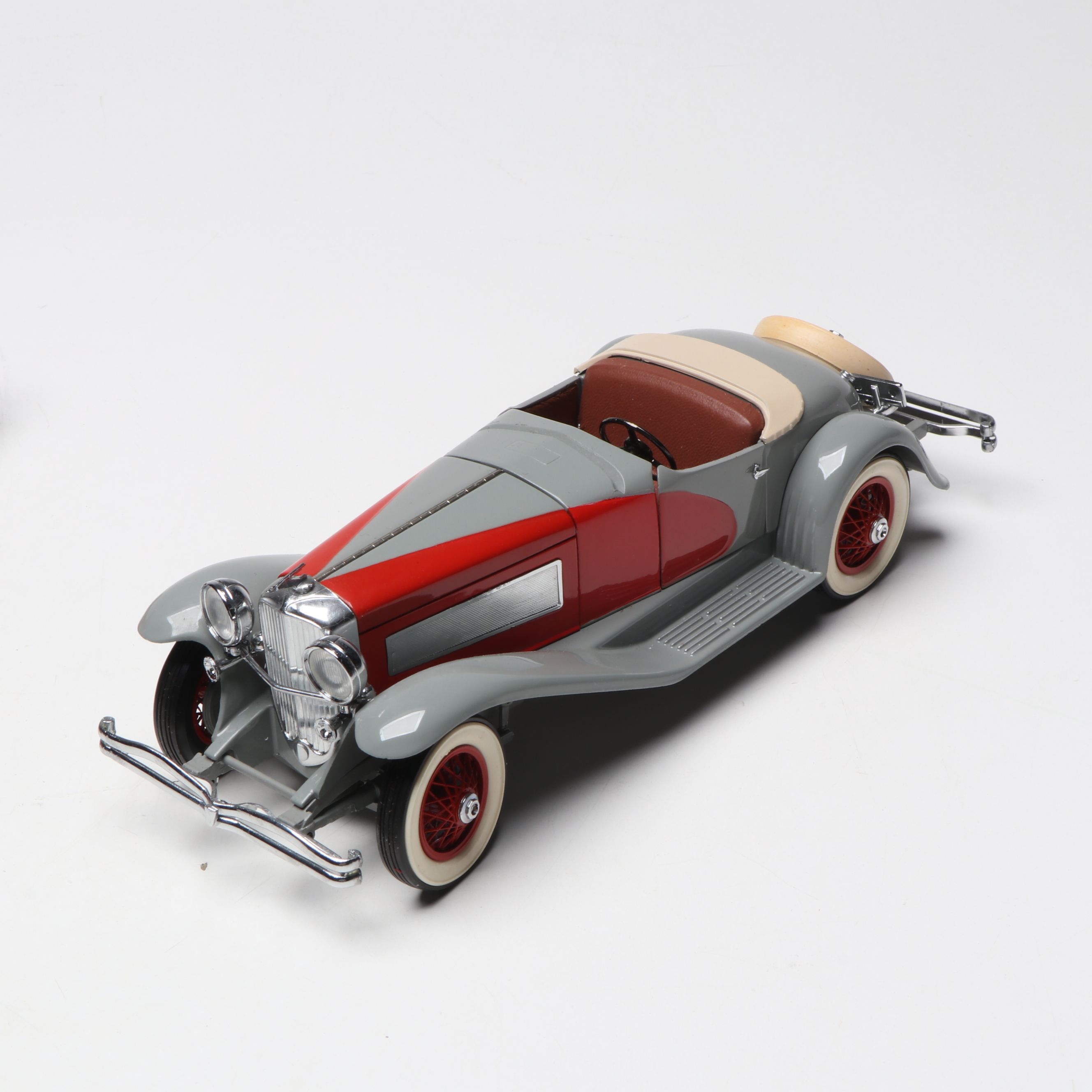 Franklin Mint and Danbury Mint Duesenberg and Studebaker Diecast Cars