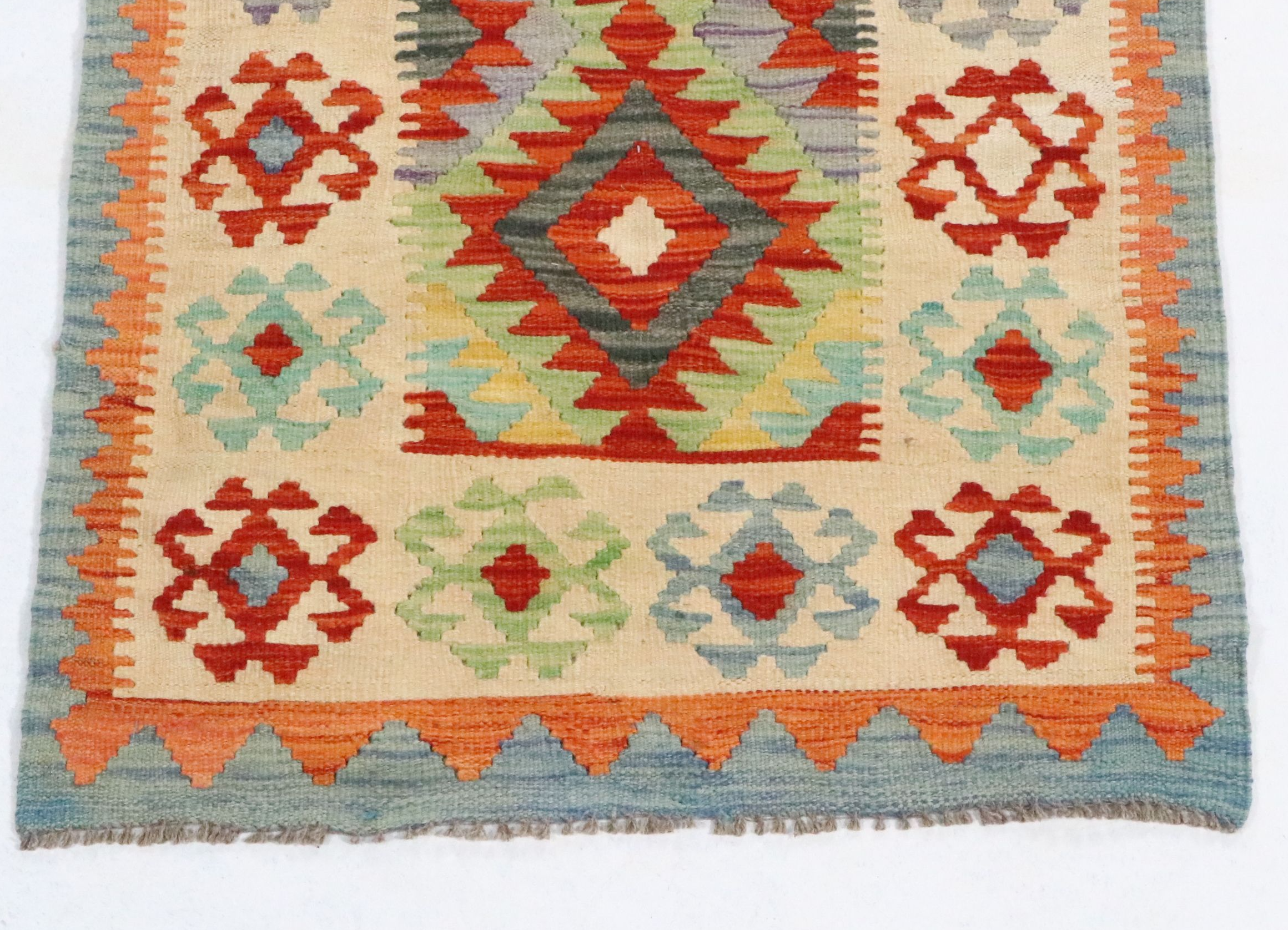 2'11 x 13' Handwoven Pakistani Kilim Carpet Runner