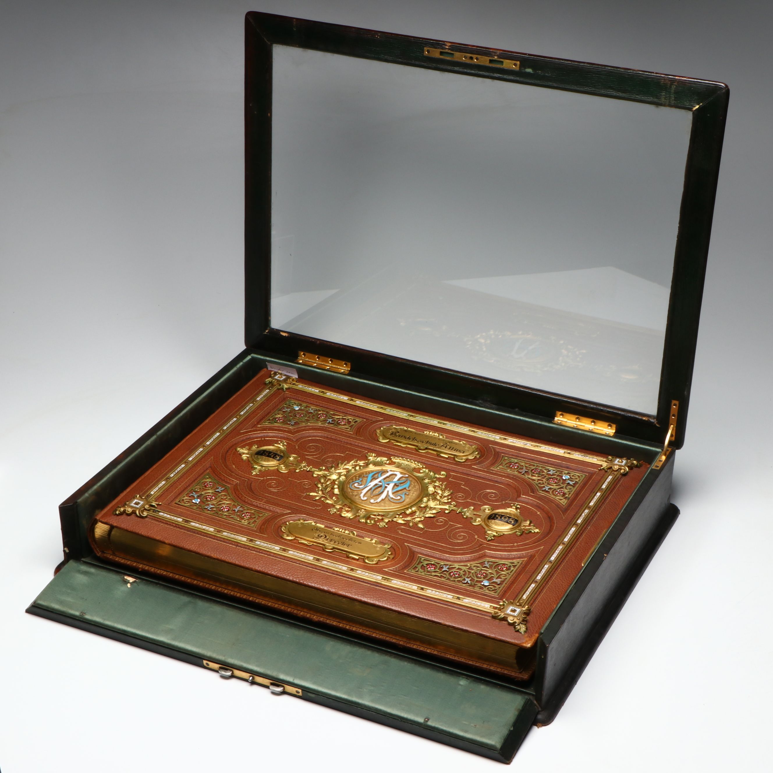 Fiftieth Anniversary Austrian Allina Vocational School Presentation Album, 1898