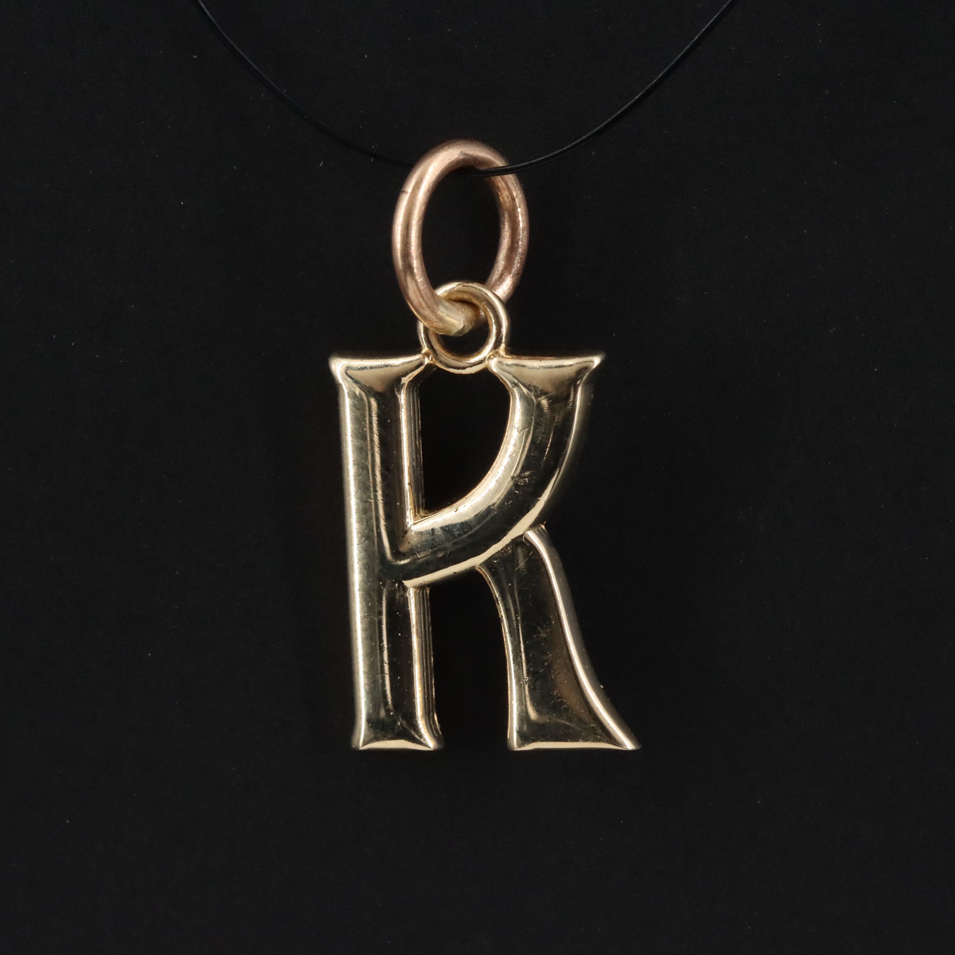 10K "K" Initial Pendant