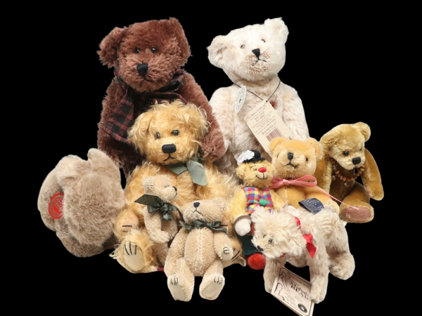 Toys, Sports Memorabilia, Ephemera & Collectibles