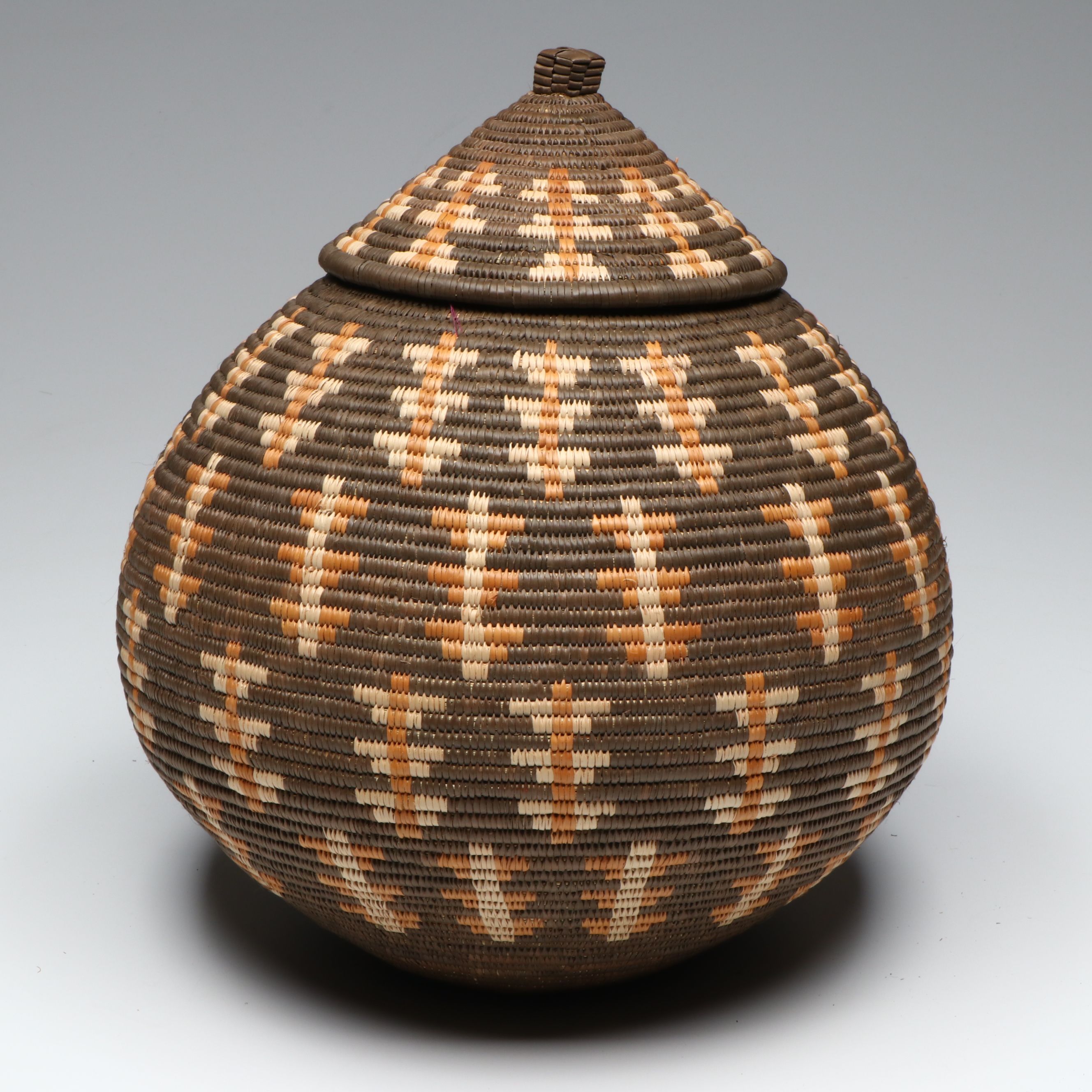 Bawinle Buthelez South African Zulu Peoples Handwoven Ilala Palm Lidded Basket