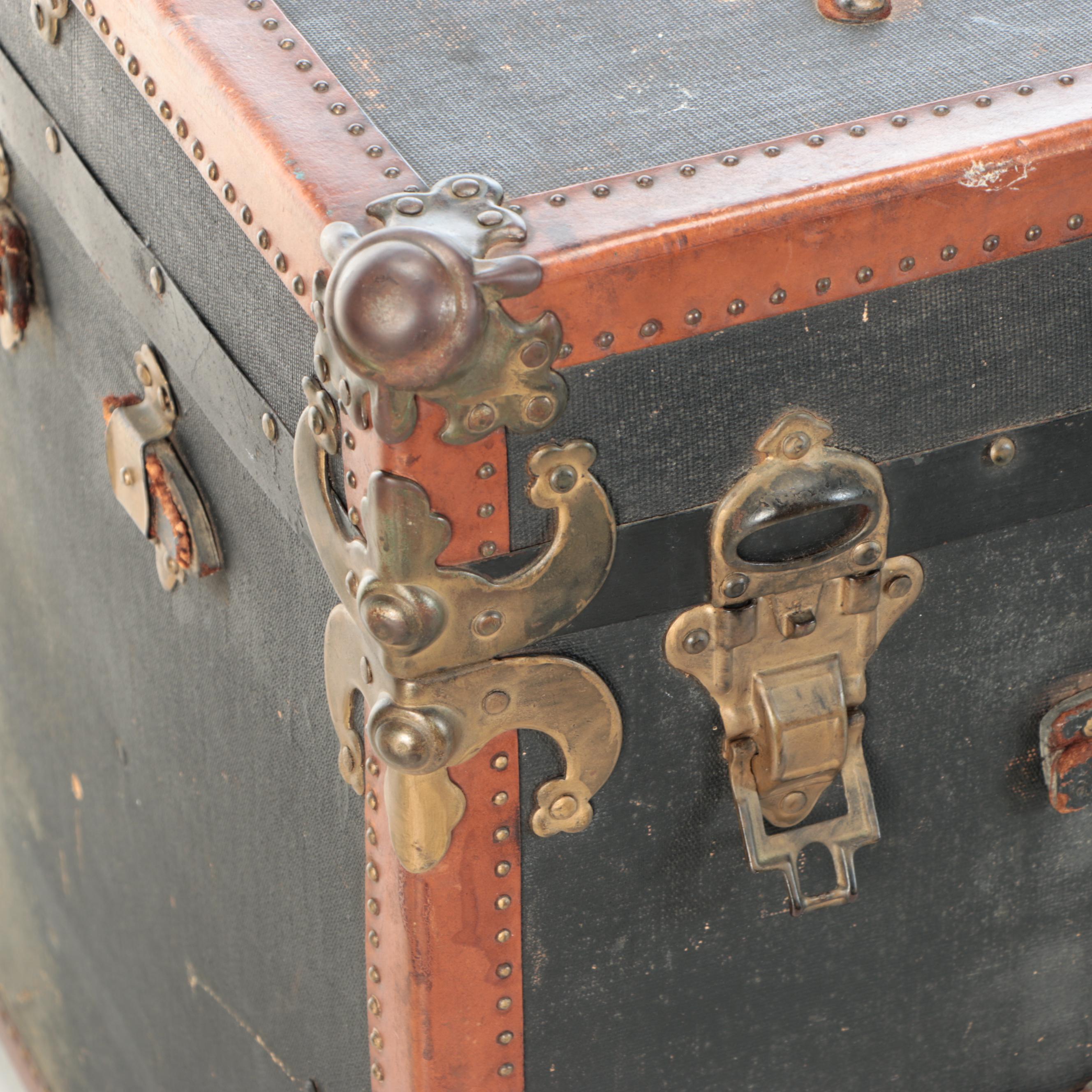 Yale & Towne Mfg. Co. Antique Steamer Trunk