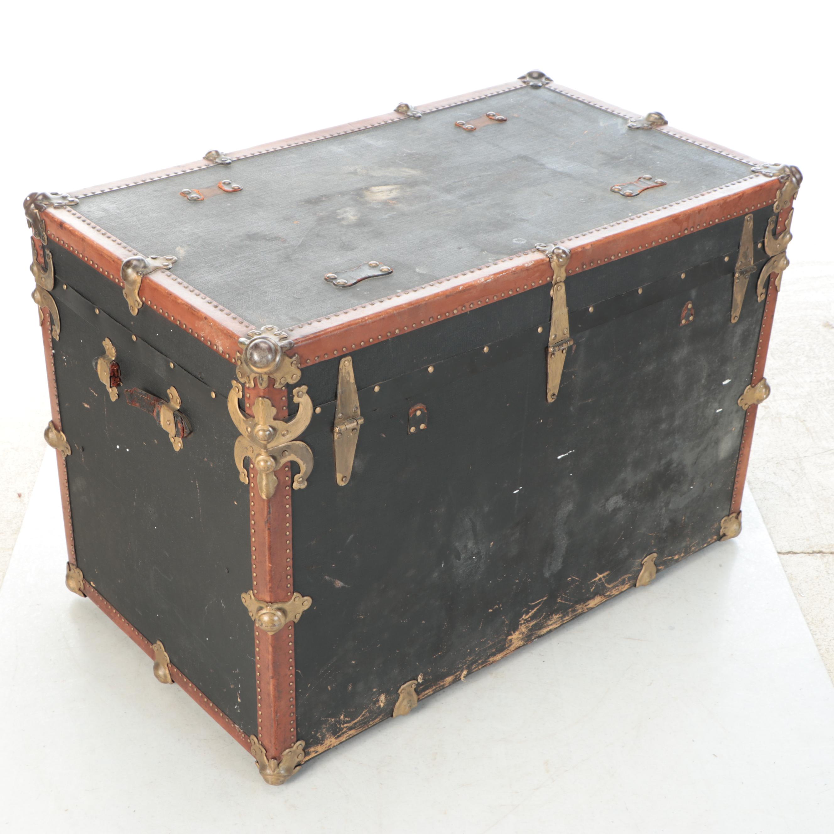 Yale & Towne Mfg. Co. Antique Steamer Trunk
