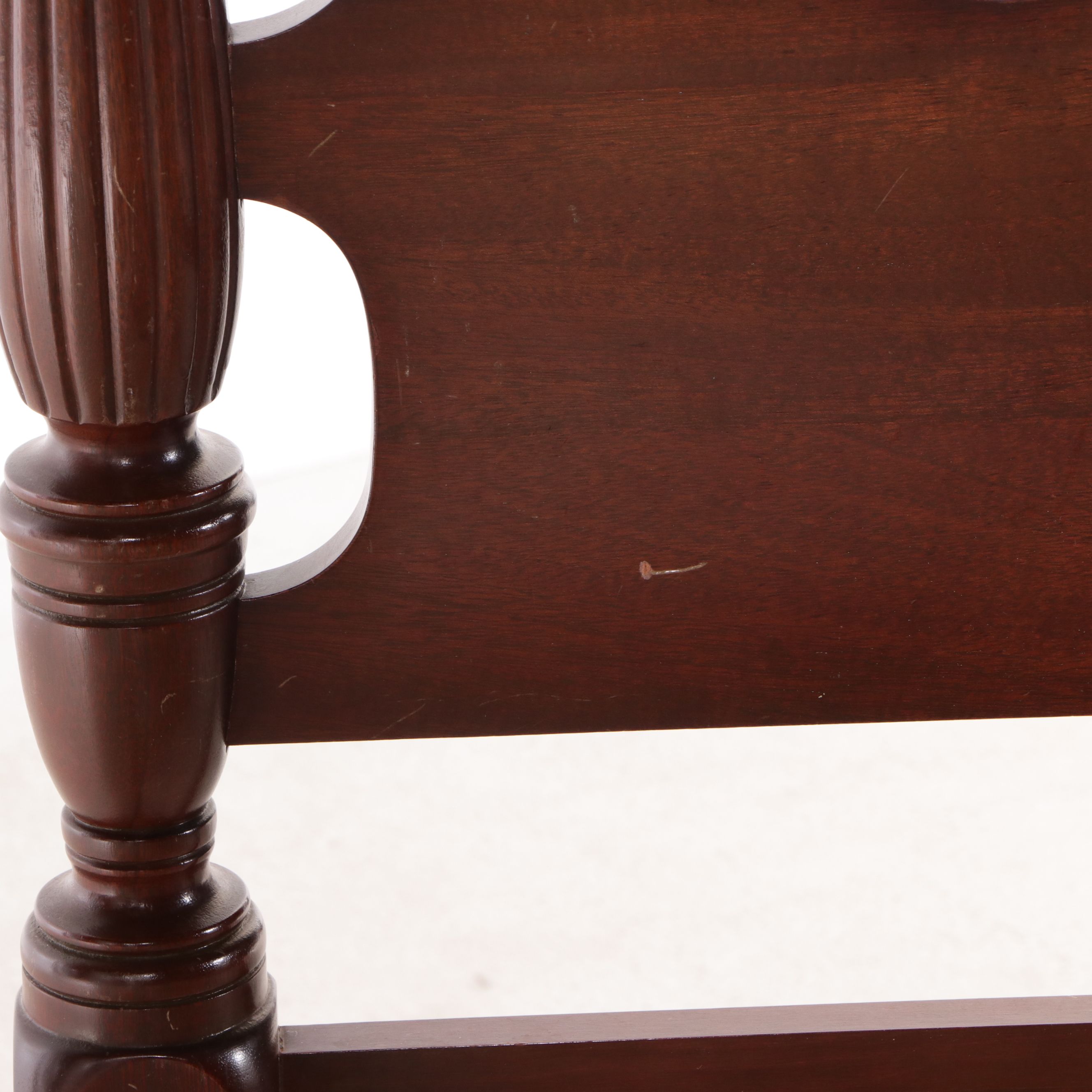 The Kling Factories Federal Style Mahogany Bed Frame, Early to Mid-20th Century