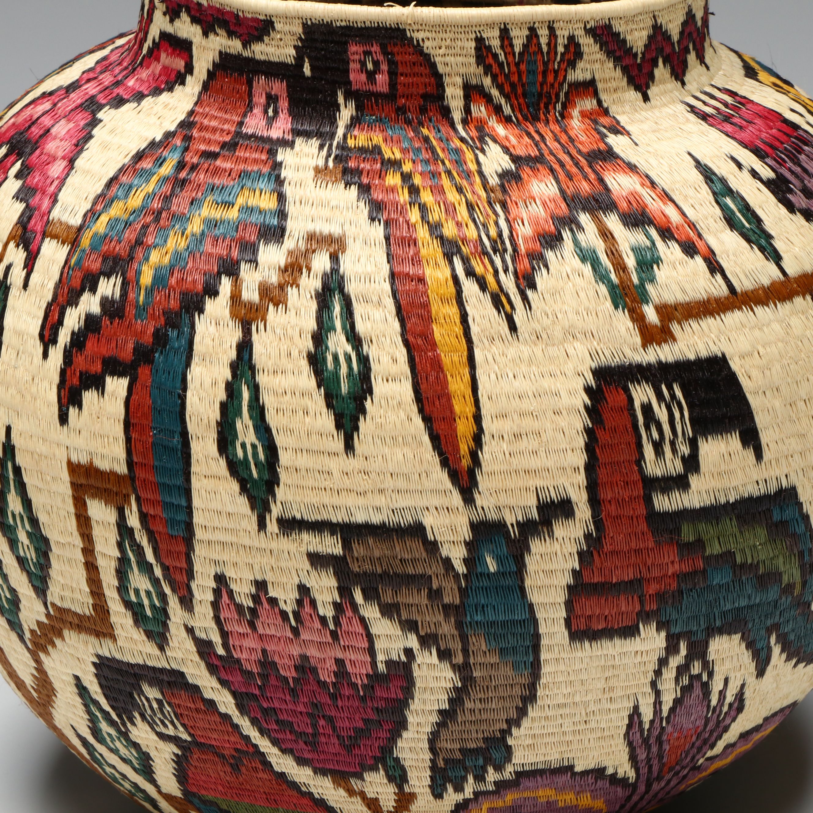 Panama Wounaan Chunga Fiber and Nahuala Basket
