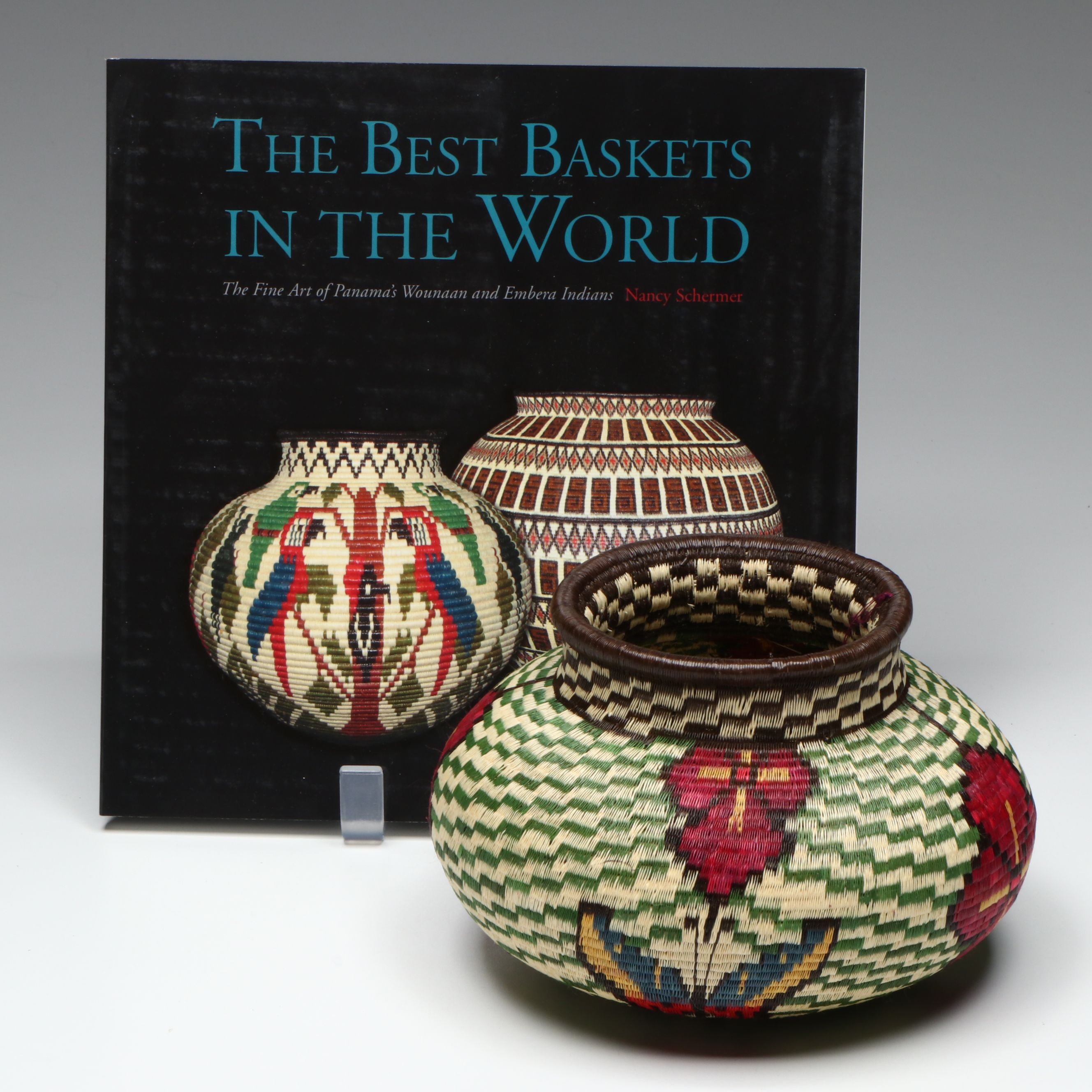 Panama Wounaan/Emberá Hand-Woven Chunga Fiber Basket