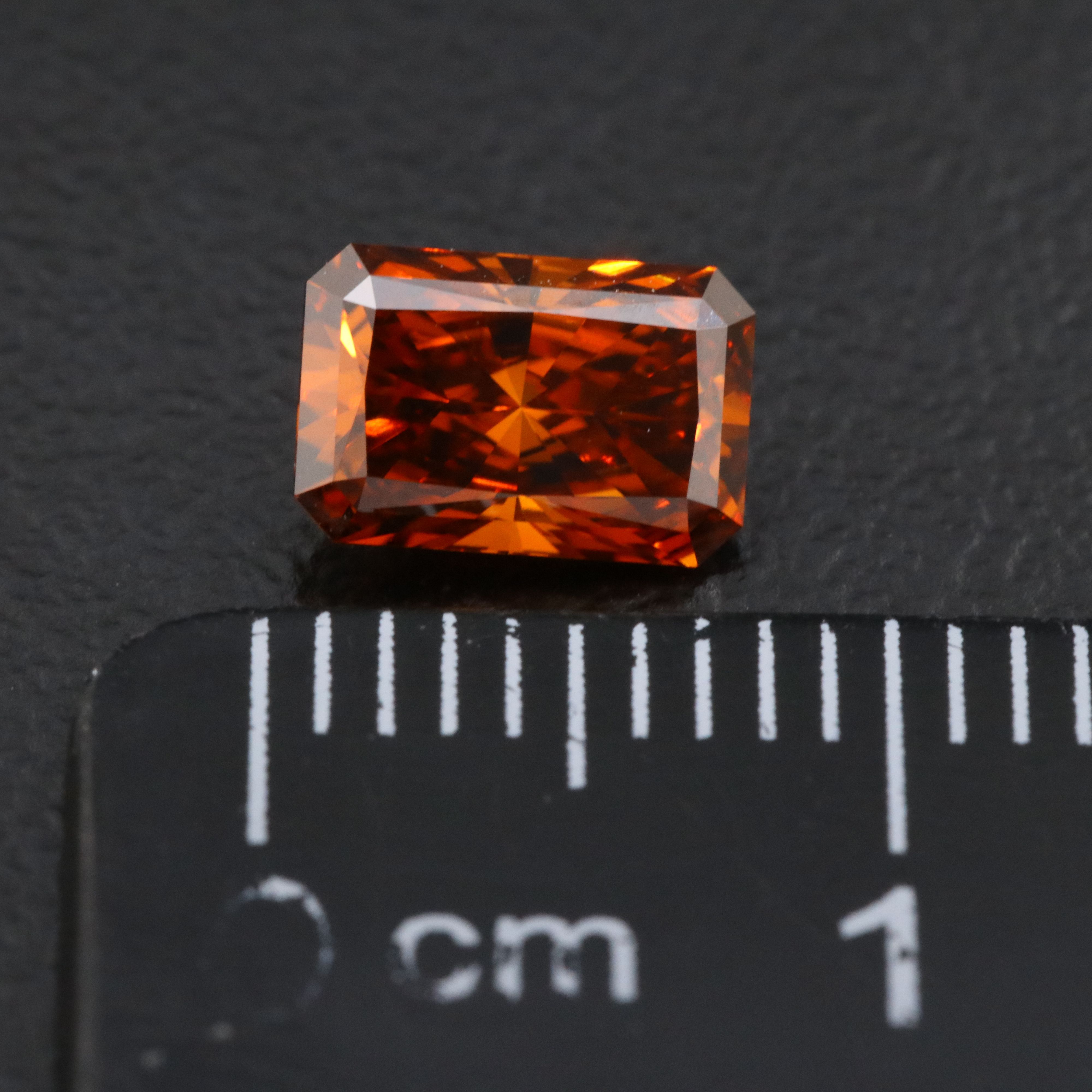 Loose 1.00 CT Lab Grown Fancy Orange Diamond with IGI Report