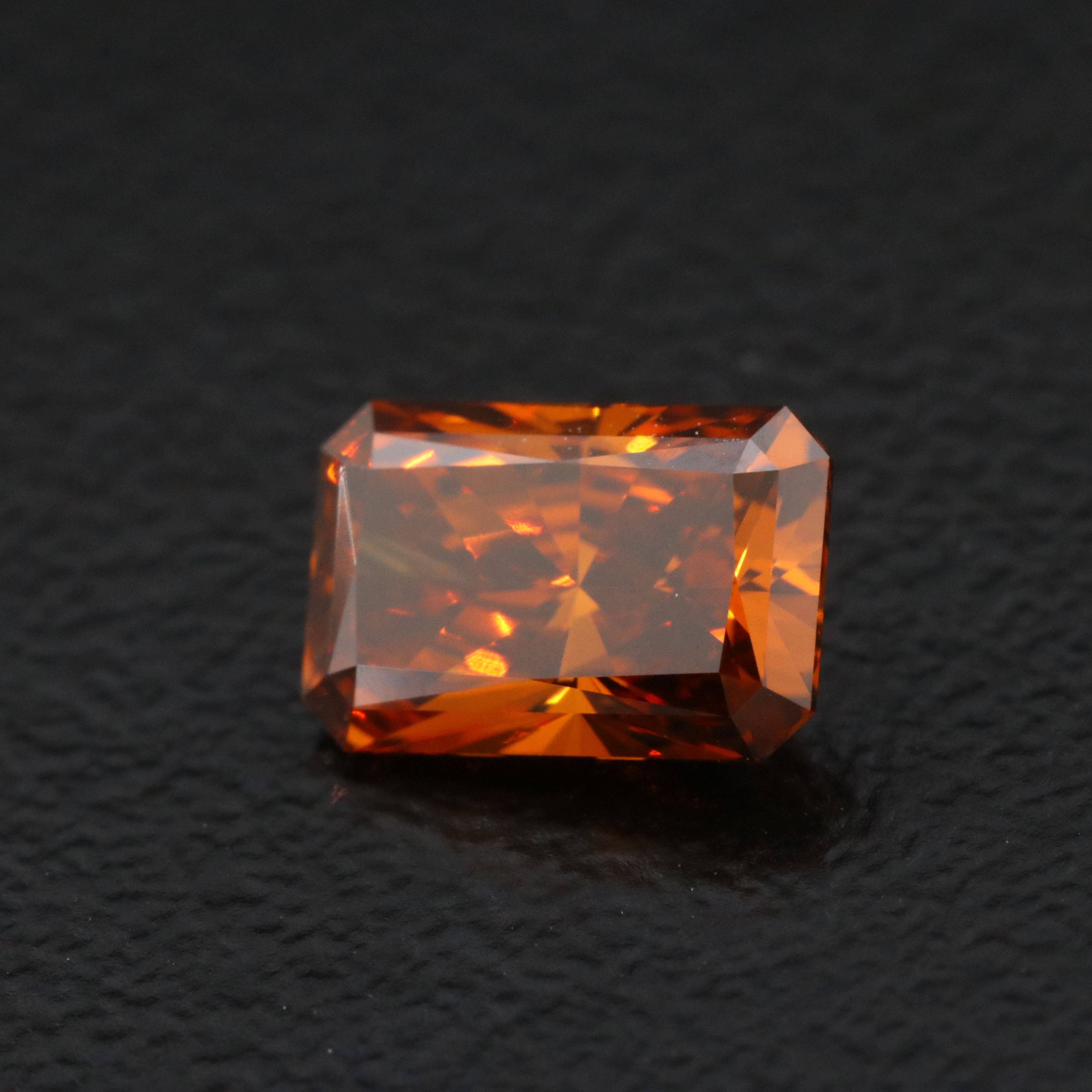 Loose 1.00 CT Lab Grown Fancy Orange Diamond with IGI Report