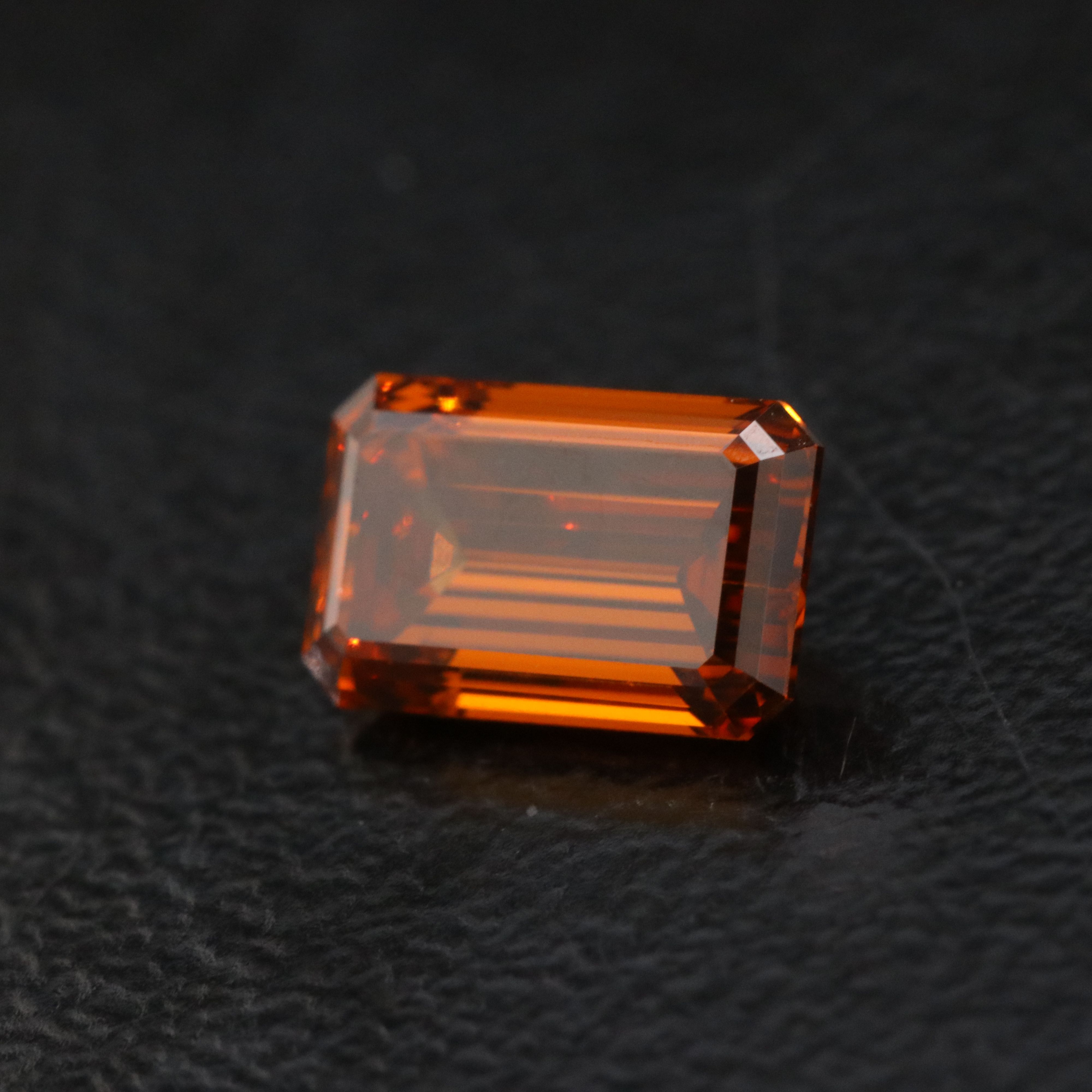 Loose 1.00 CT Lab Grown Fancy Orange Diamond with IGI Report