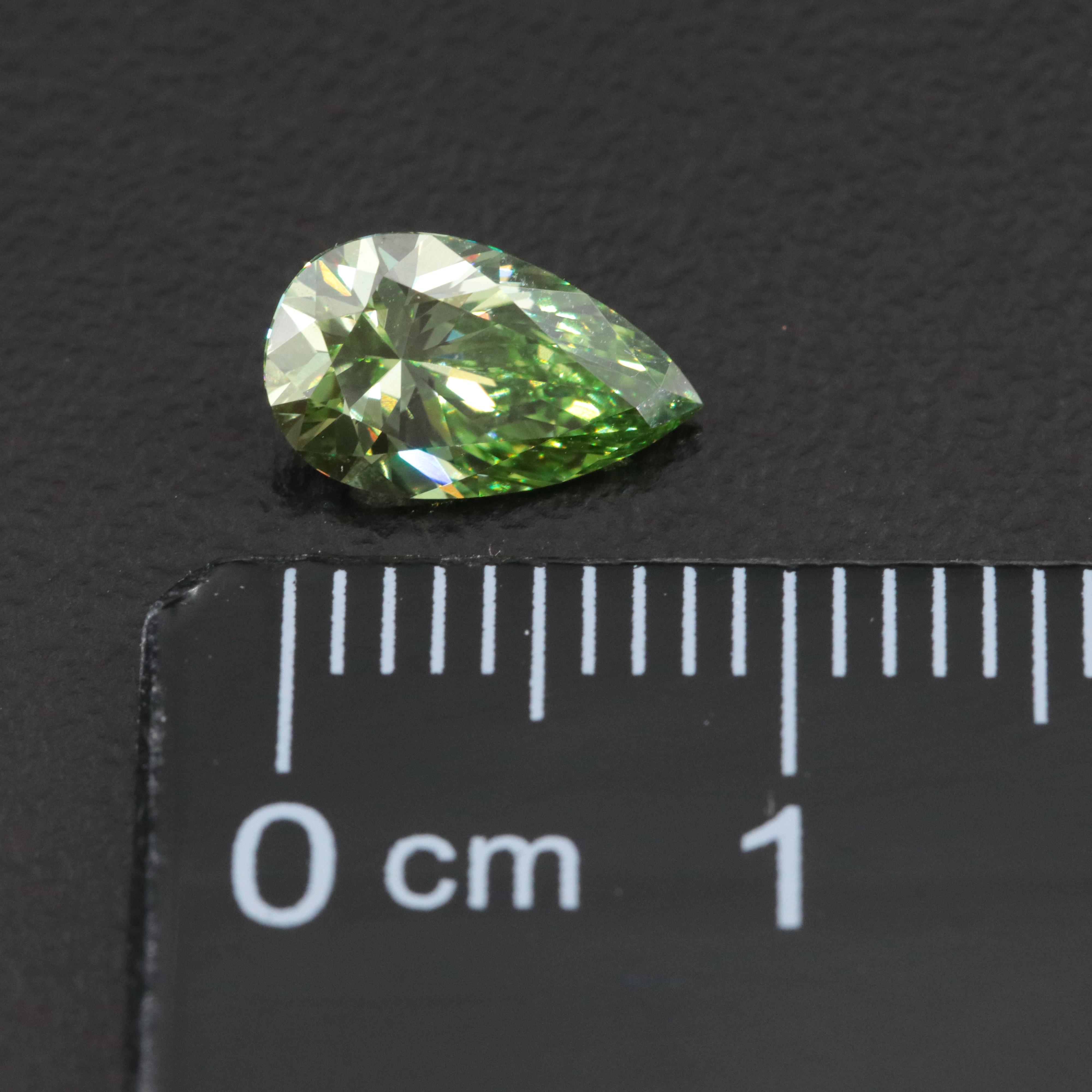 Loose 1.02 CT Lab Grown Fancy Green Diamond with IGI Report