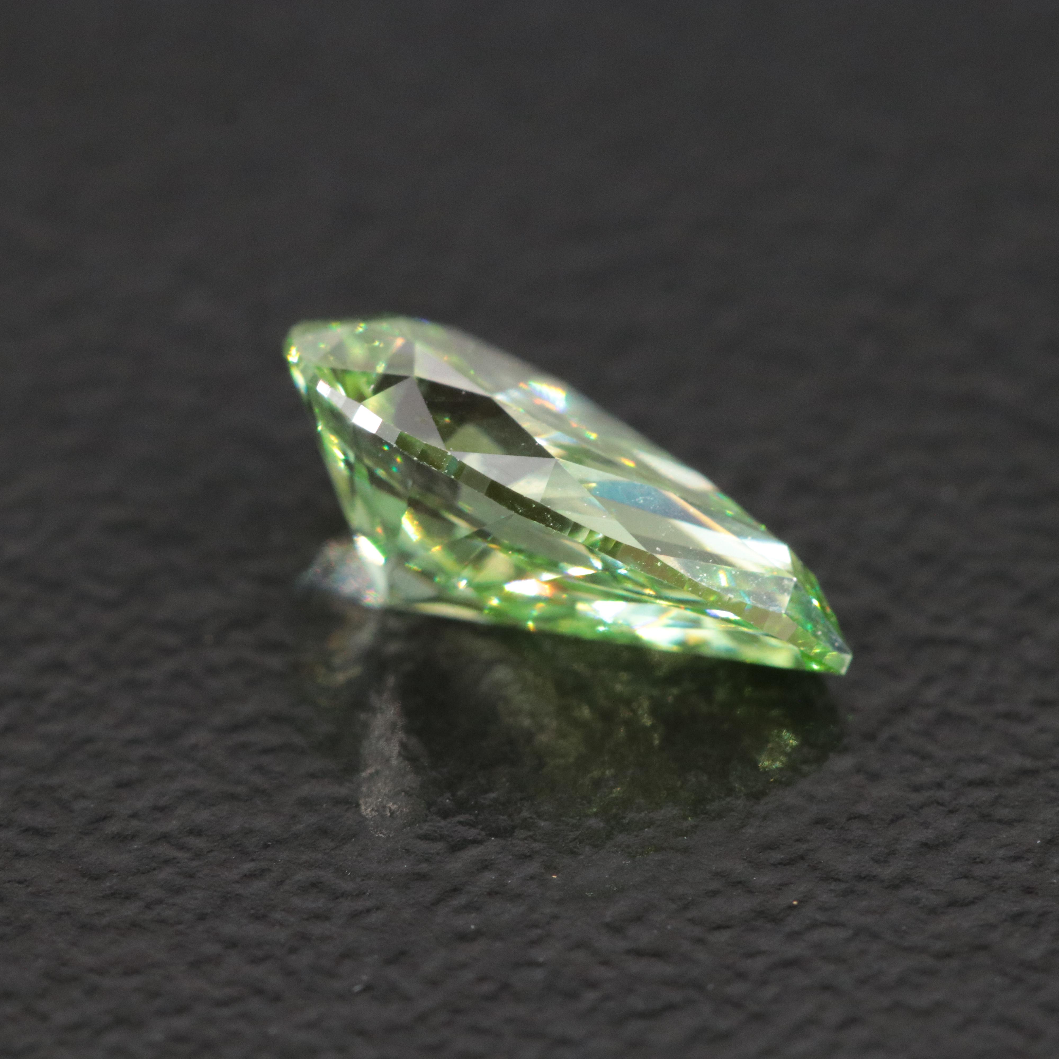 Loose 1.02 CT Lab Grown Fancy Green Diamond with IGI Report