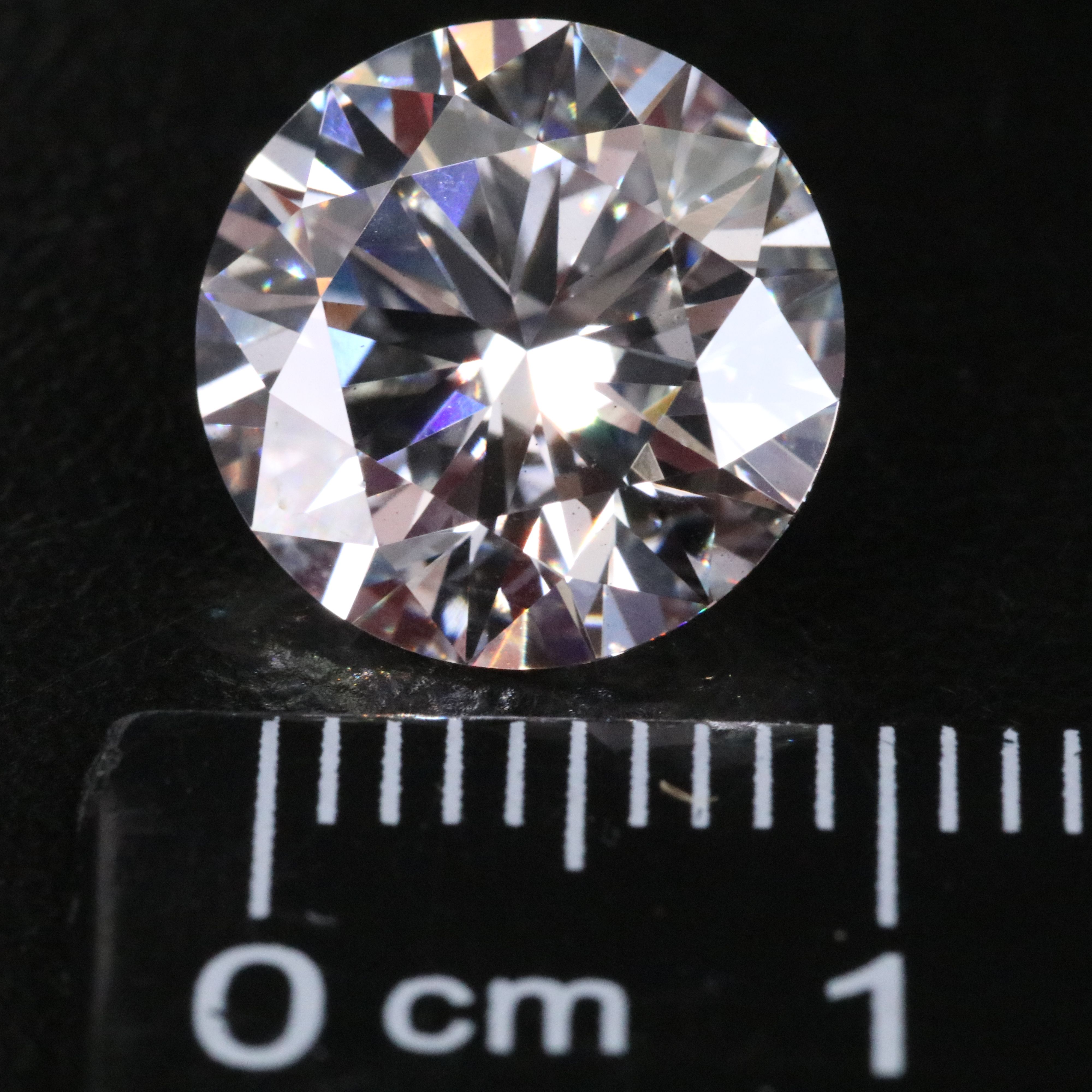 Loose 4.45 CT Lab Grown Diamond with IGI Report