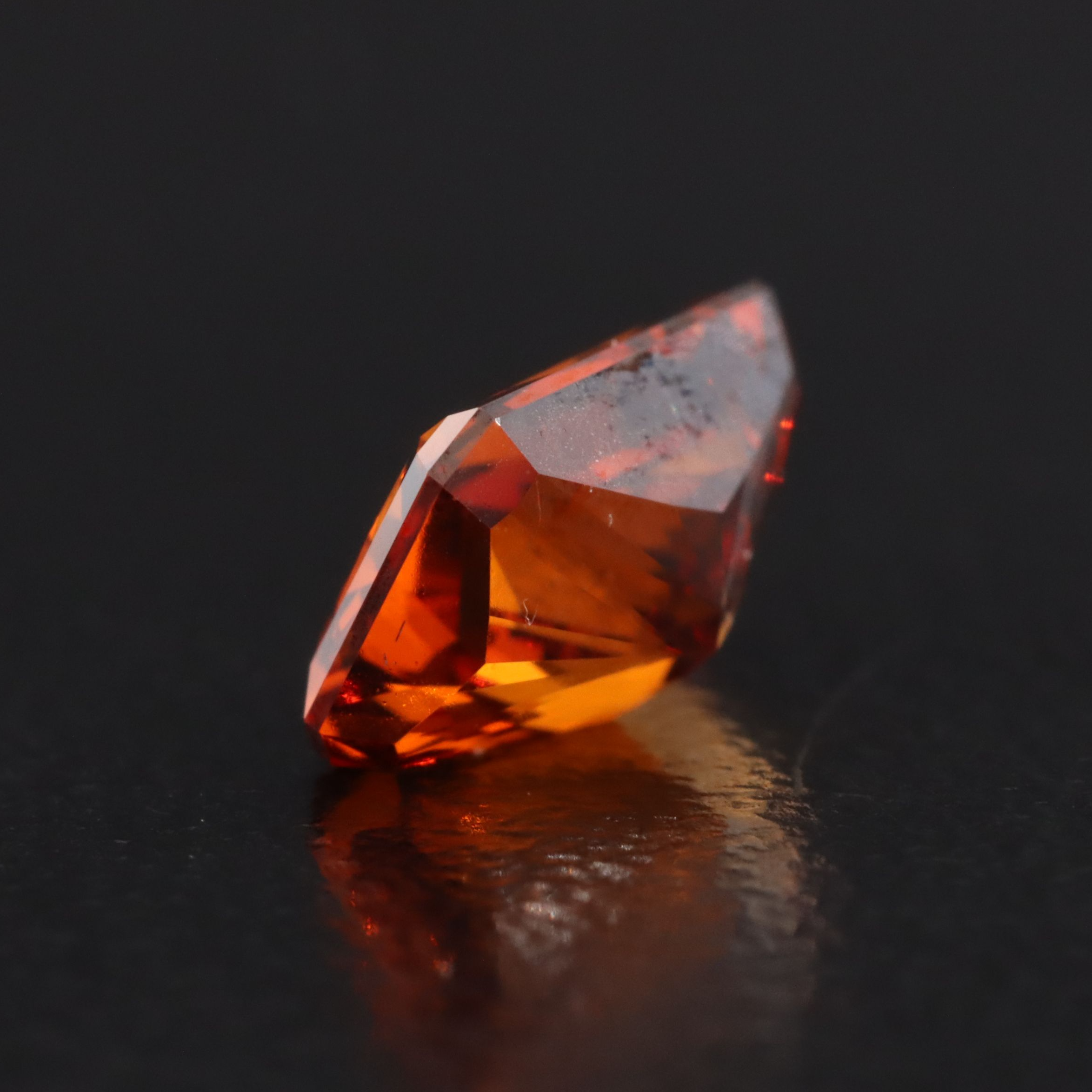 Loose 1.04 CT Lab Grown Fancy Diamond with IGI Report