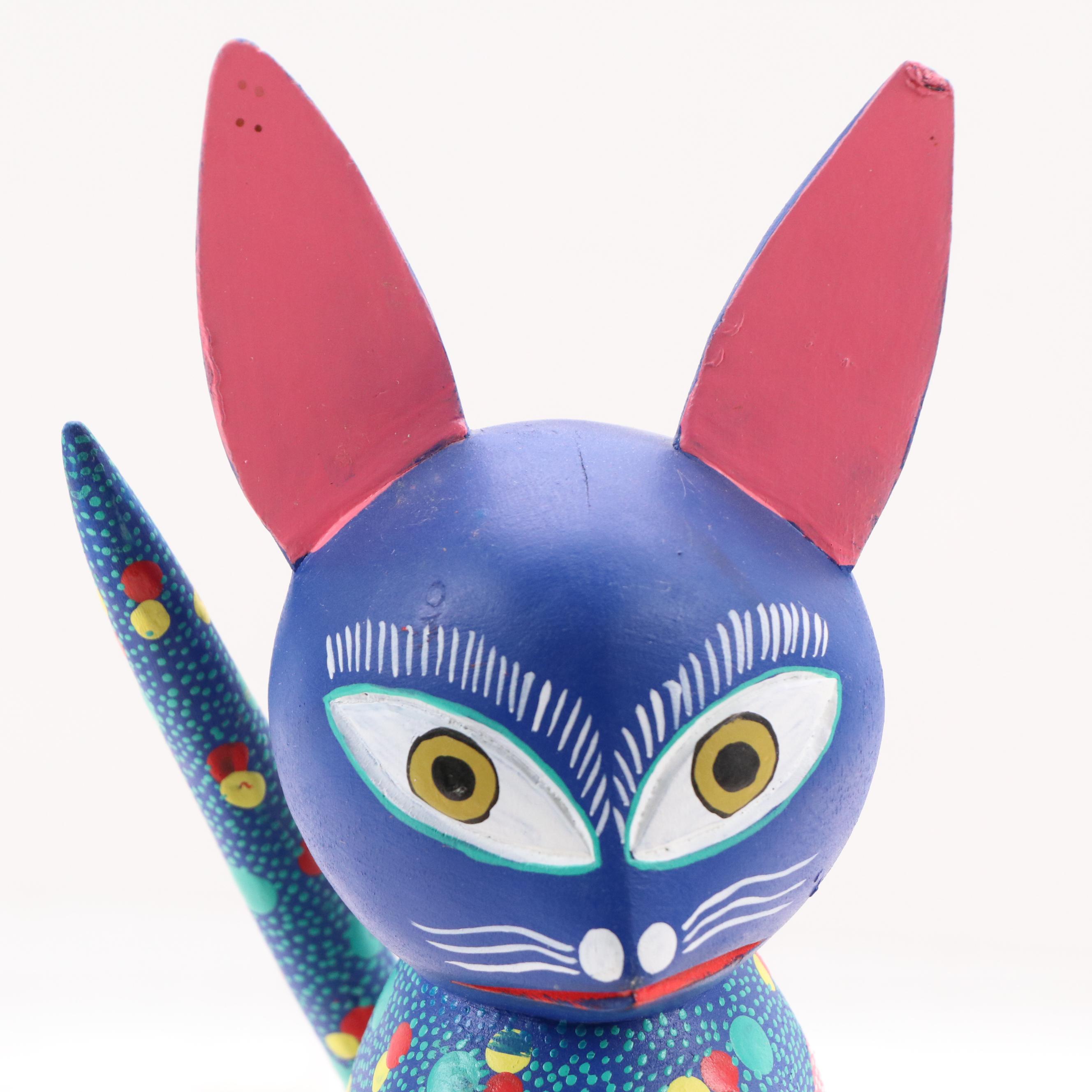 Francisco Hernandez Cruz Oaxacan Folk Art Hand-Painted Wood Cat Sculpture