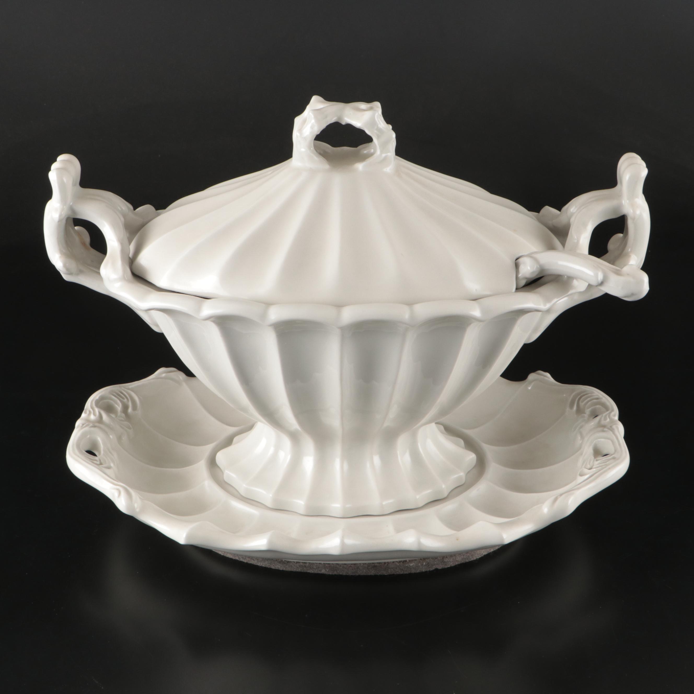 Victorian Style White Ceramic Soup Tureen, Mid to Late 20th Century