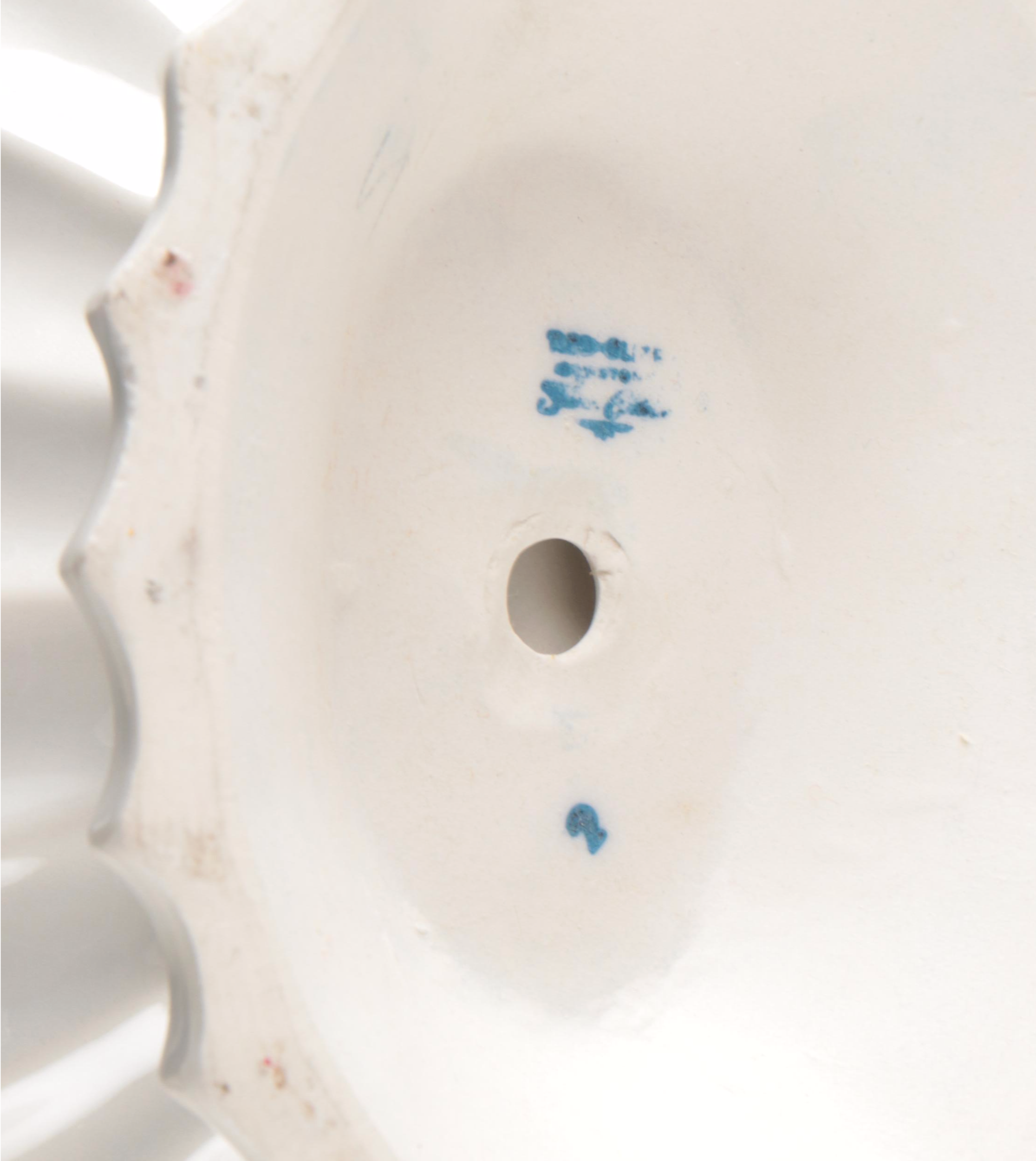 Victorian Style White Ceramic Soup Tureen, Mid to Late 20th Century