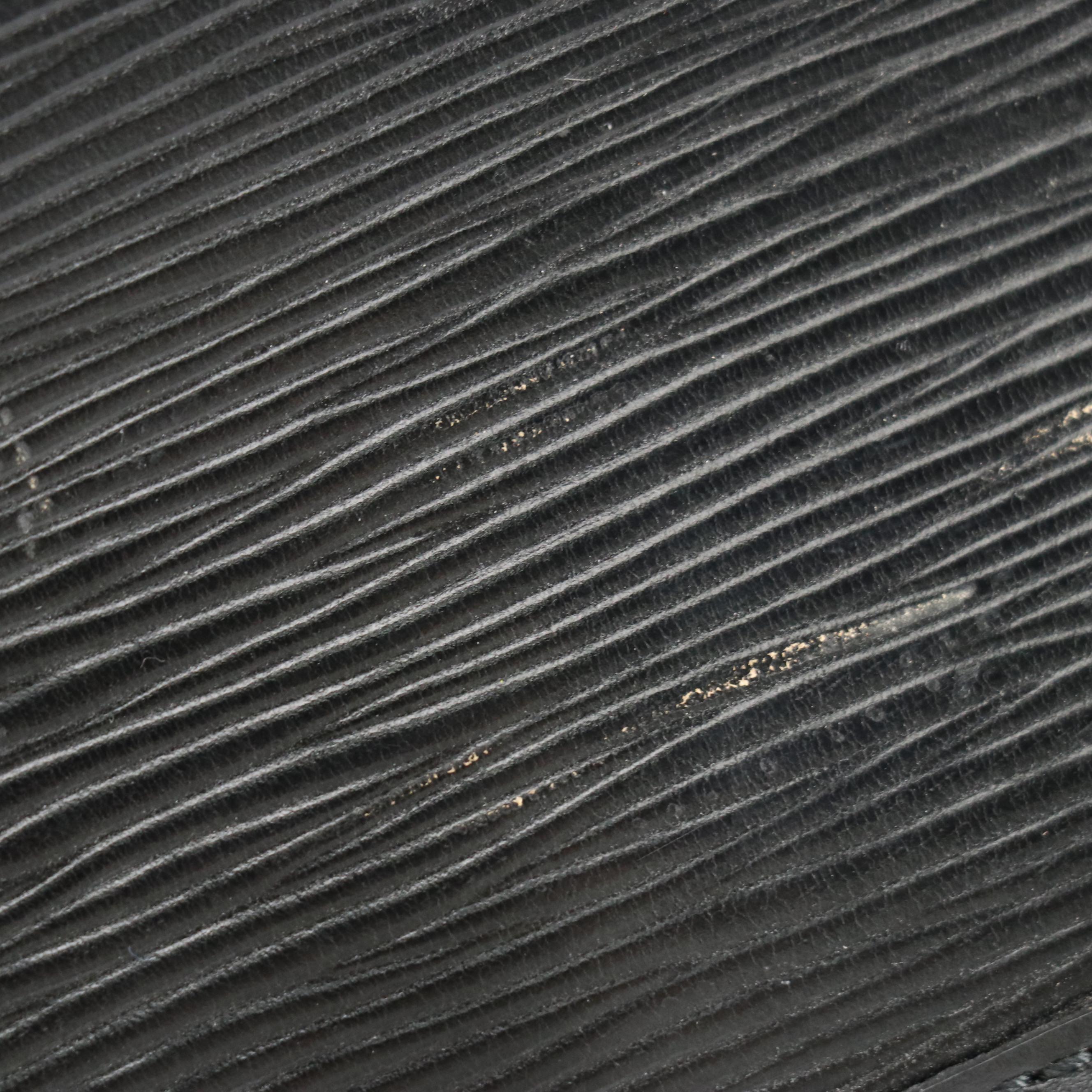 Louis Vuitton Saint Jacques GM Shoulder Bag in Black Epi Leather