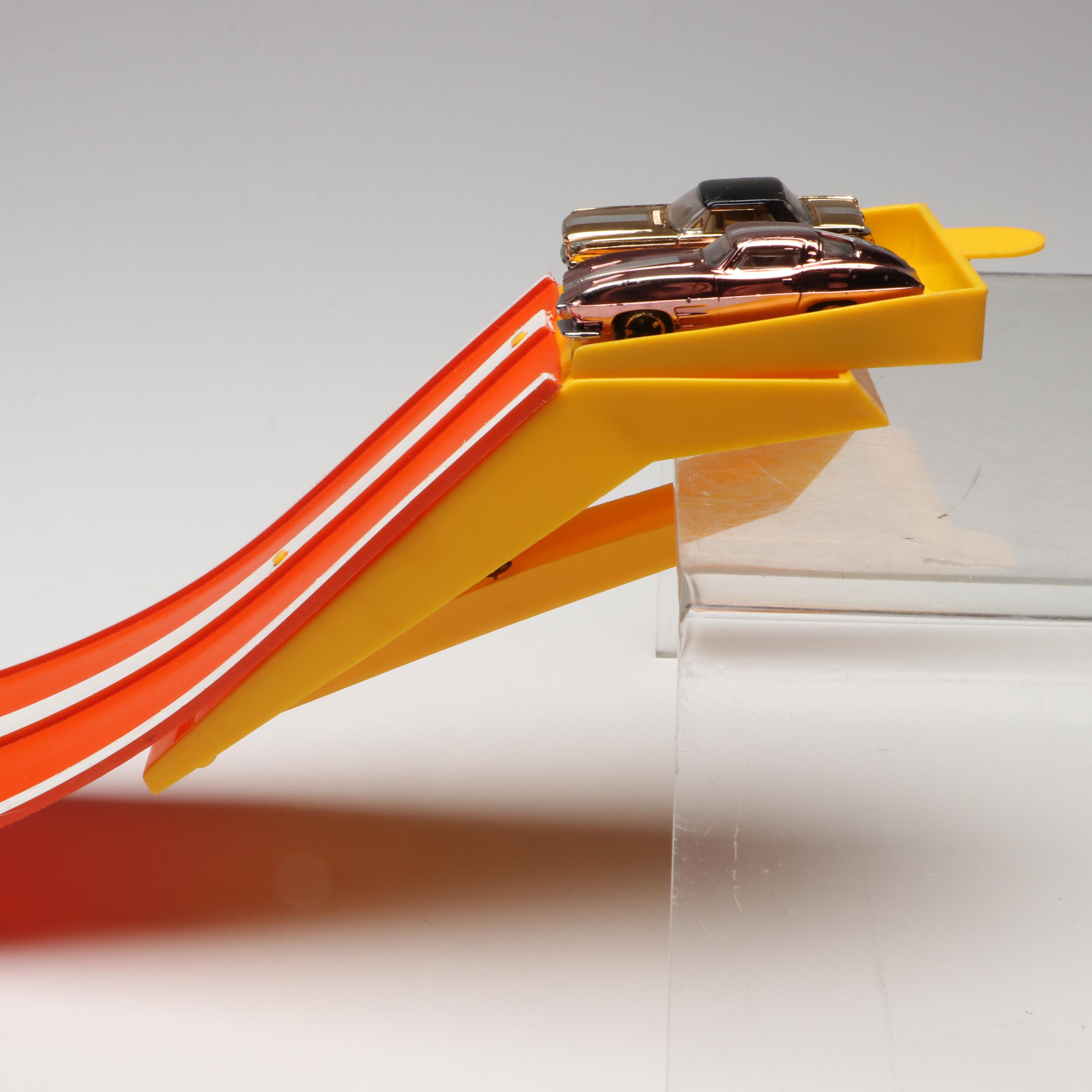 Aurora Speedline 2-in-1 Stunt & Drag Race Set, 1968