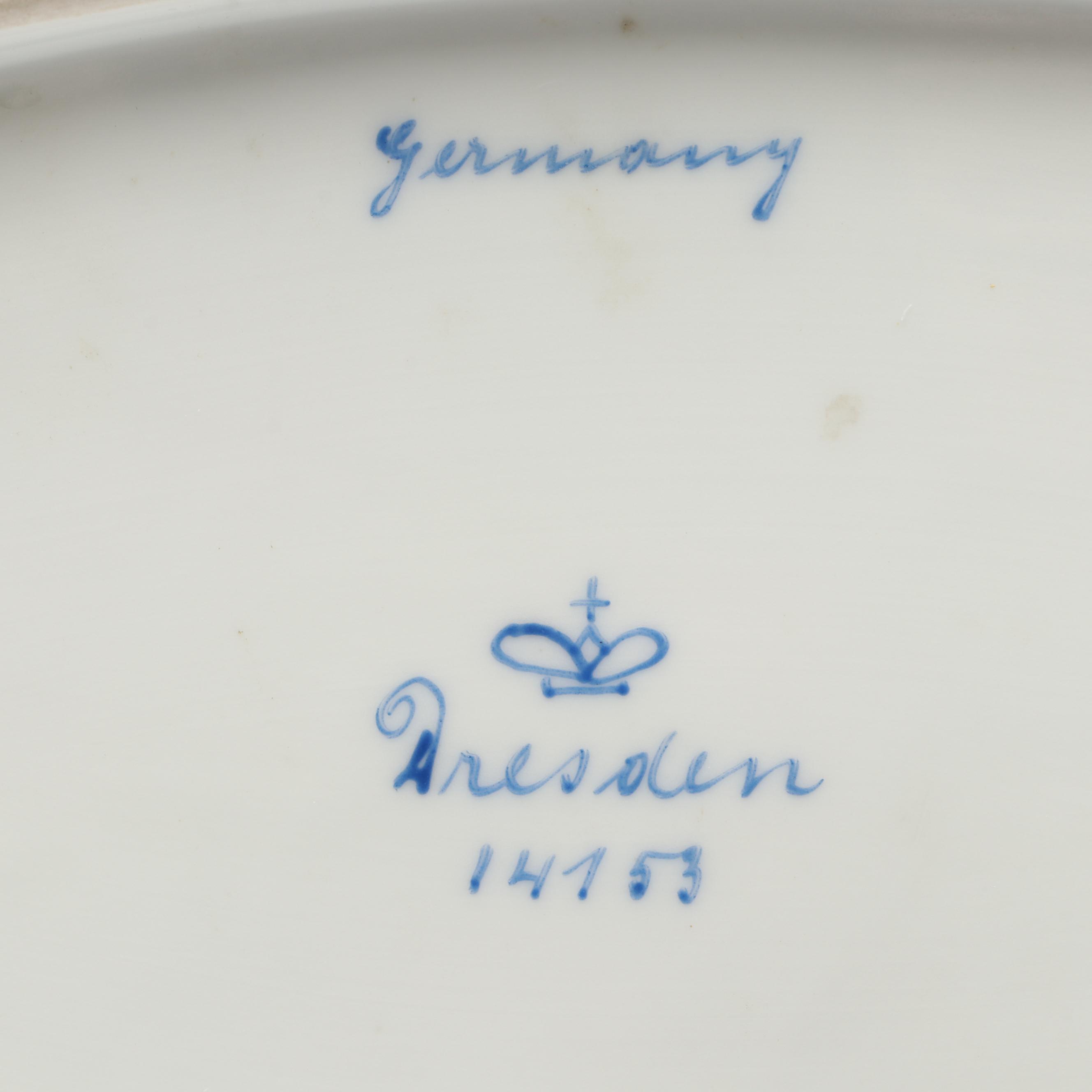 Richard Klemm with Other Dresden Porcelain Yellow Quatrefoil Bowls, Late 19th C.