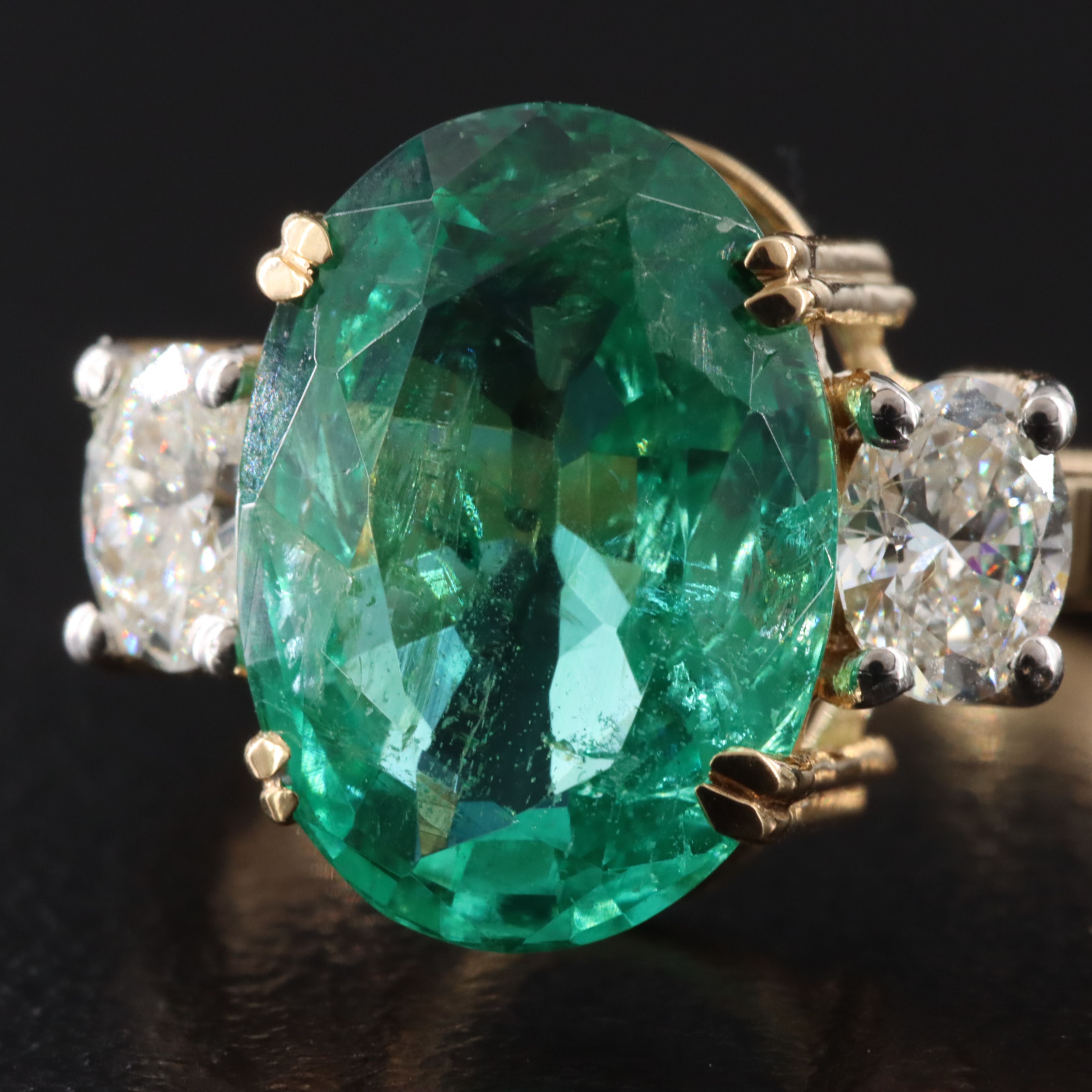 18K 4.75 CT Zambia Emerald and 0.60 CTW Diamond Ring with GIA Reports