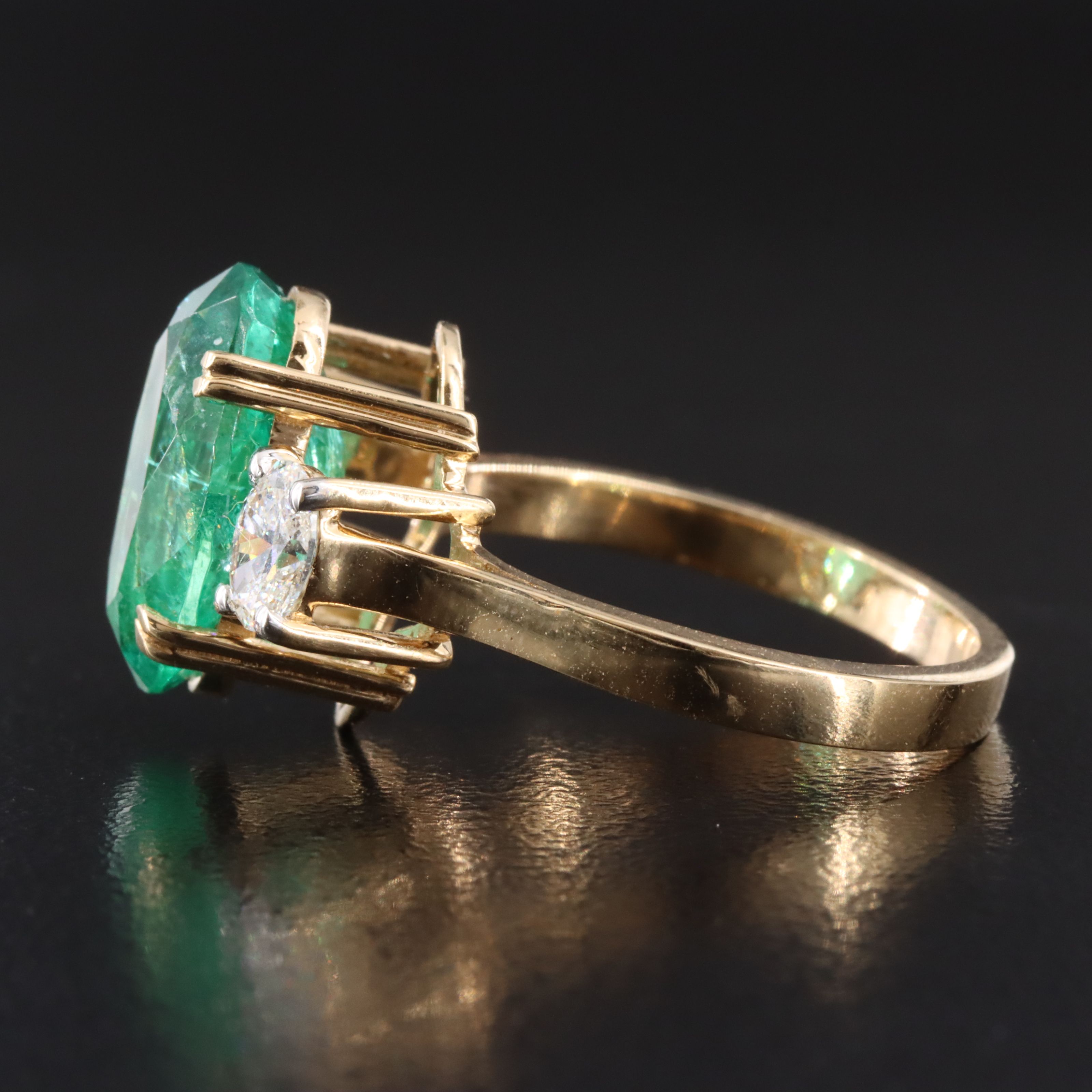 18K 4.75 CT Zambia Emerald and 0.60 CTW Diamond Ring with GIA Reports