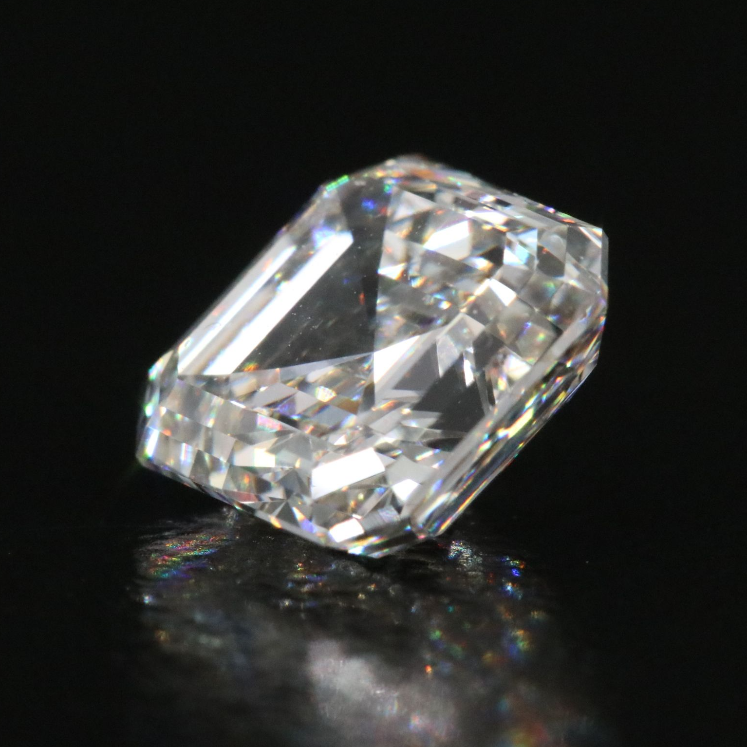 Loose 1.81 CT Lab Grown Diamond with IGI Report