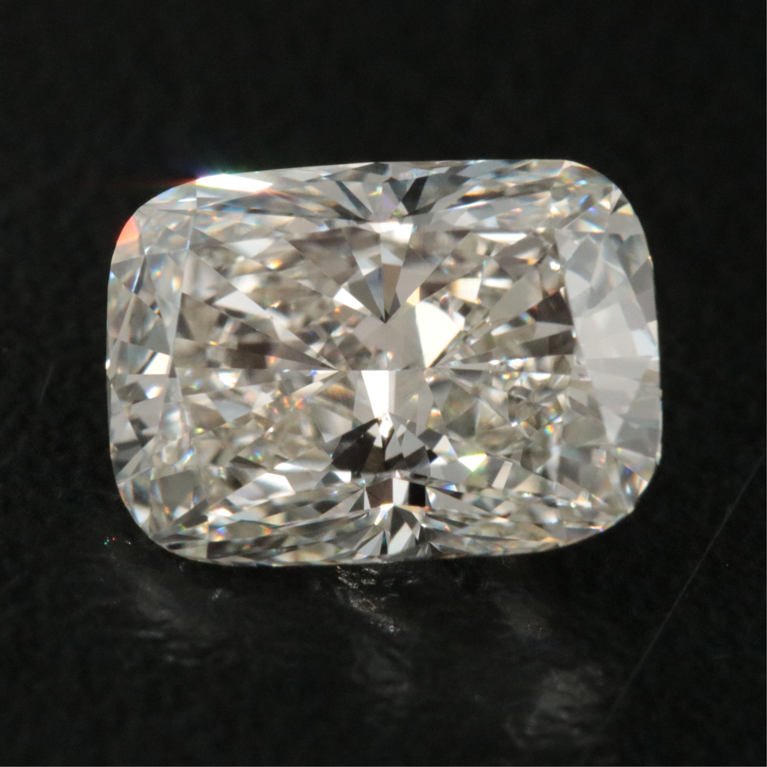 Loose 2.11 CT Lab Grown Diamond with IGI Report